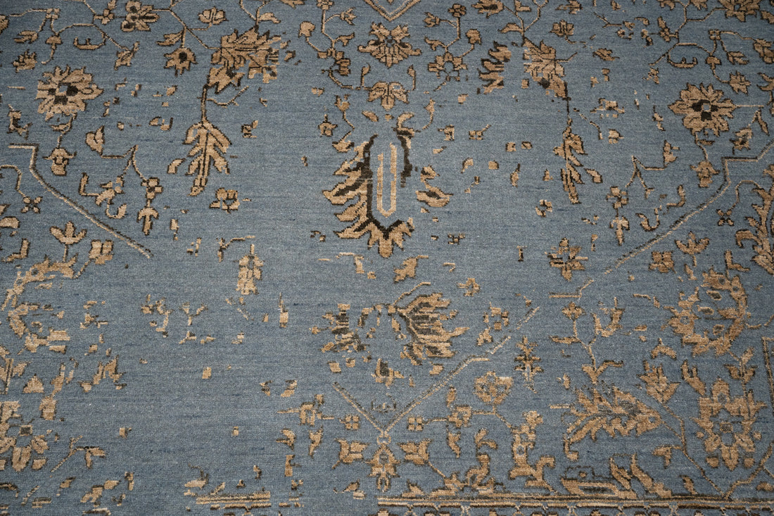 Handknotted Carpet DIA- 1595 SERAPI, AuroMetalSaurus, Beaver & Blurrywood