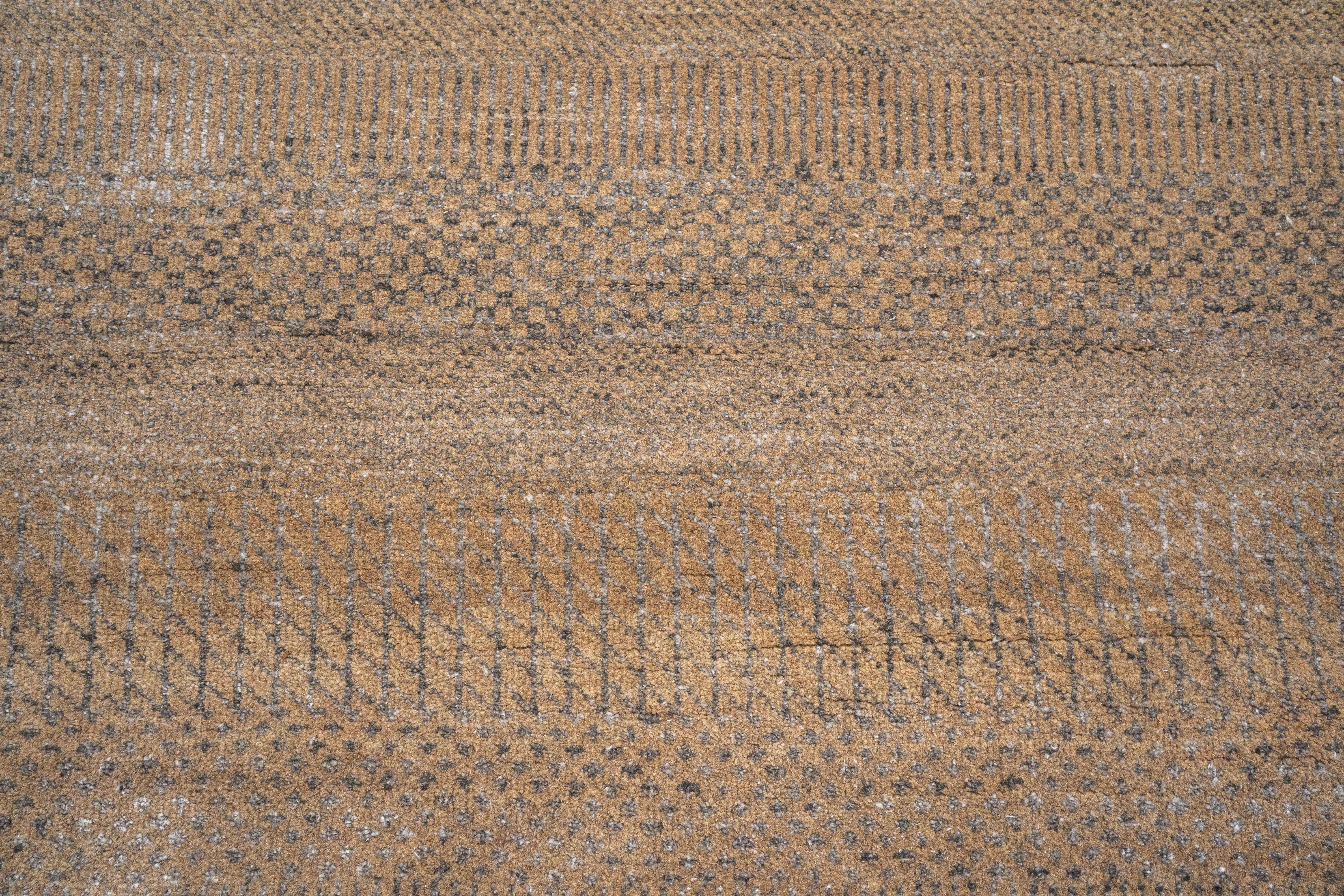 DIA- 1644 MCN Бледно-серо-коричневый и оливковый