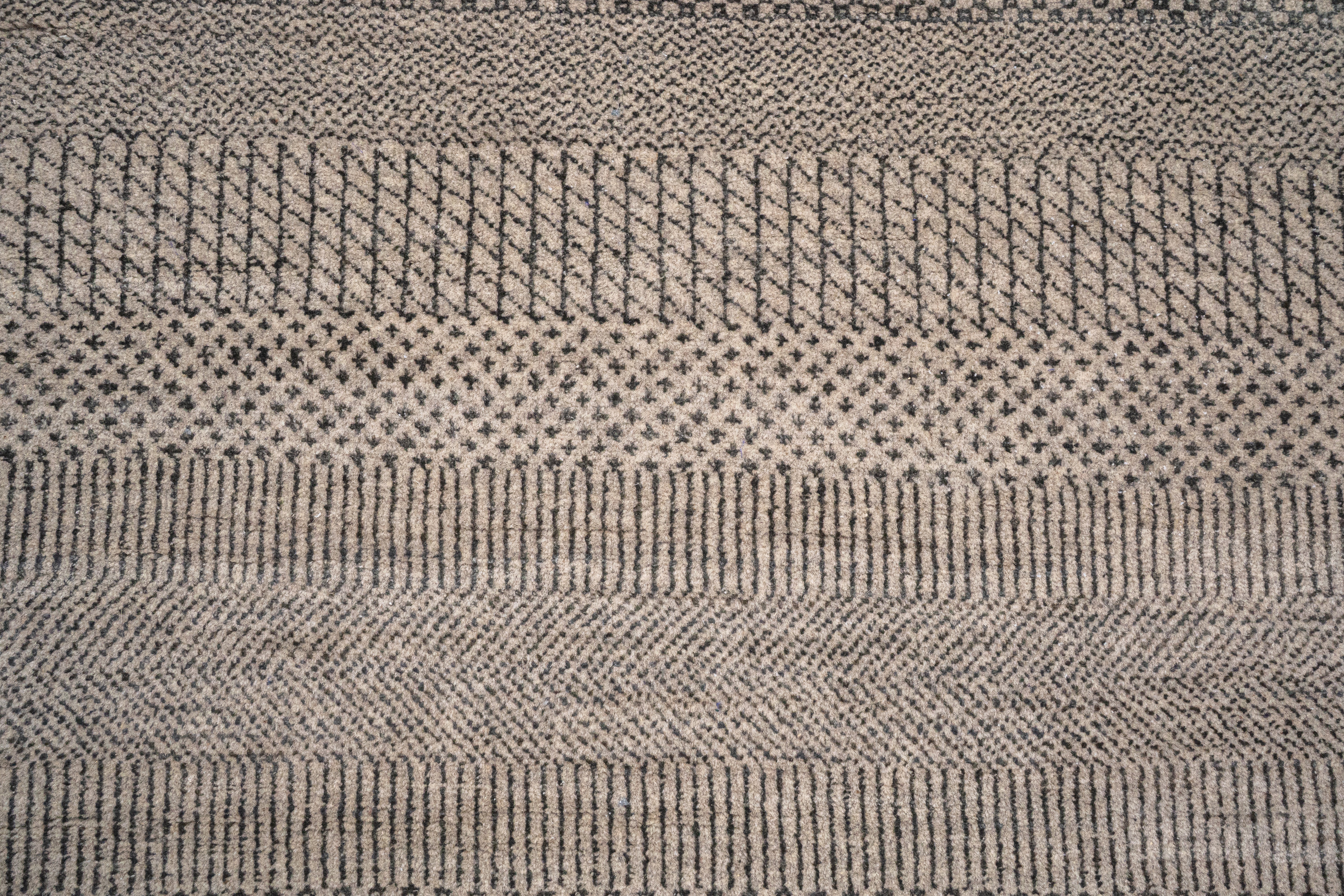 DIA- 1662 MCN Филиппинский серый и темно-пурпурный