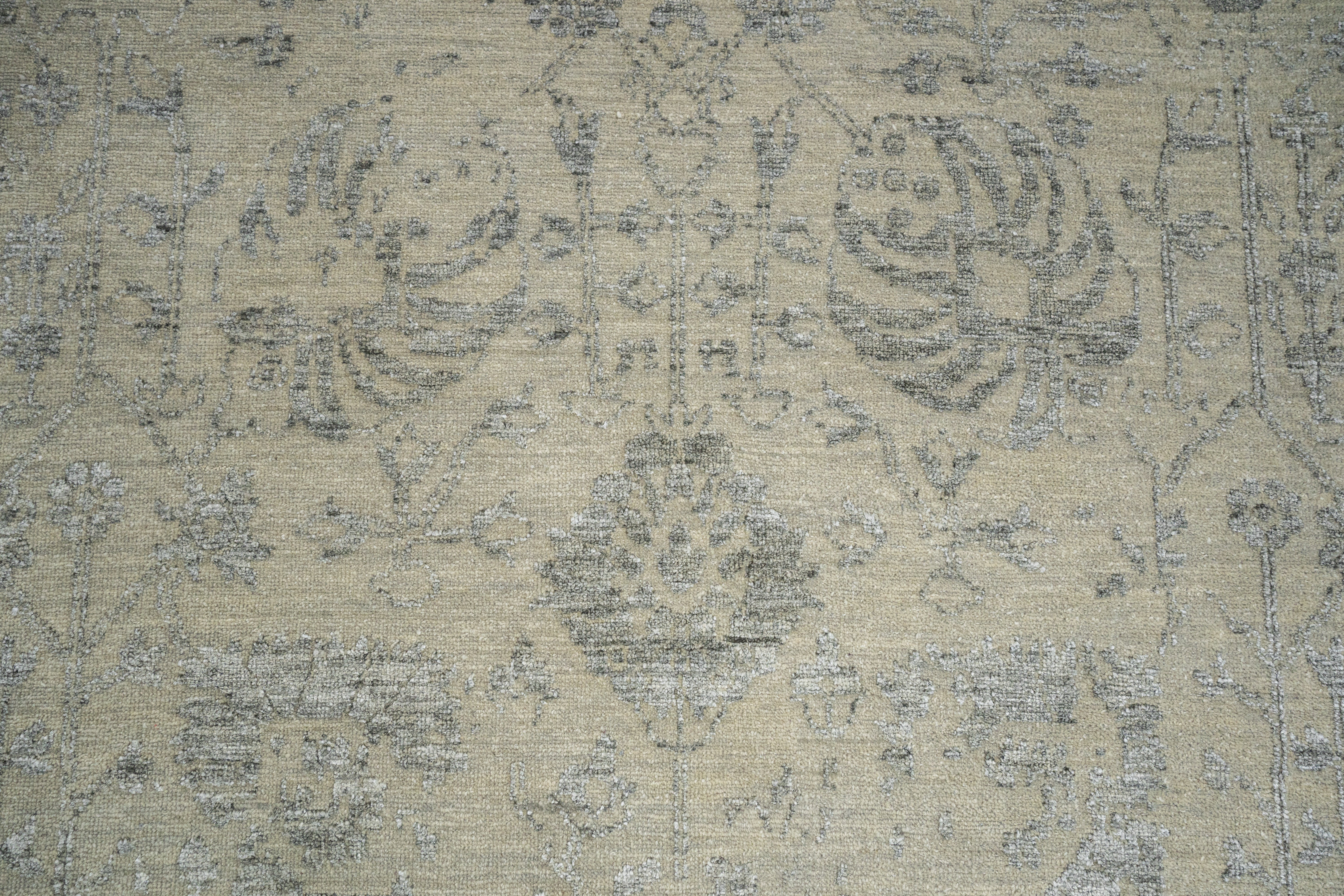 Handknotted Modern Carpet, DIA- 1688 VASE 3