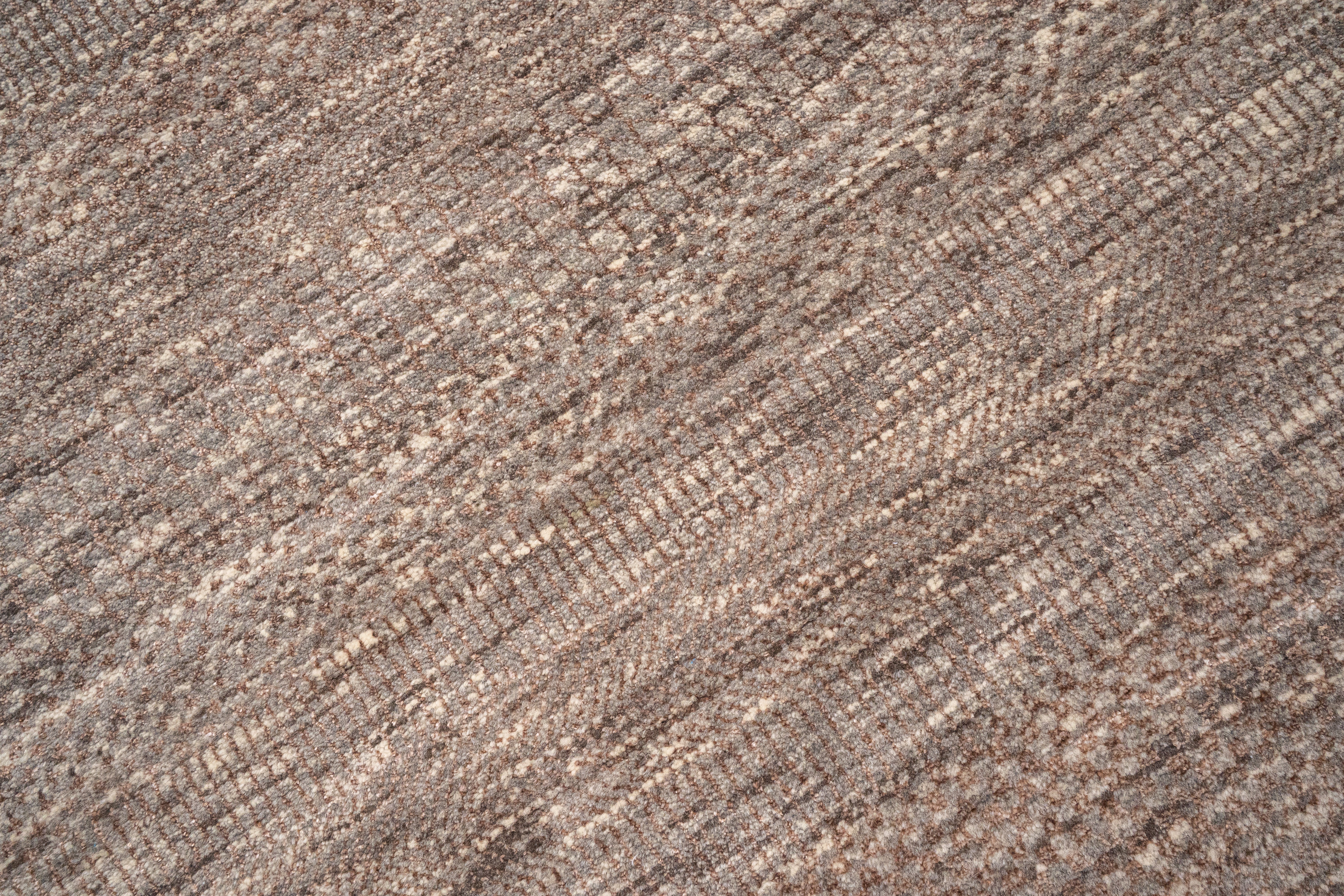 DIA- 1723 MCN Sonic Silver &amp; Beaver