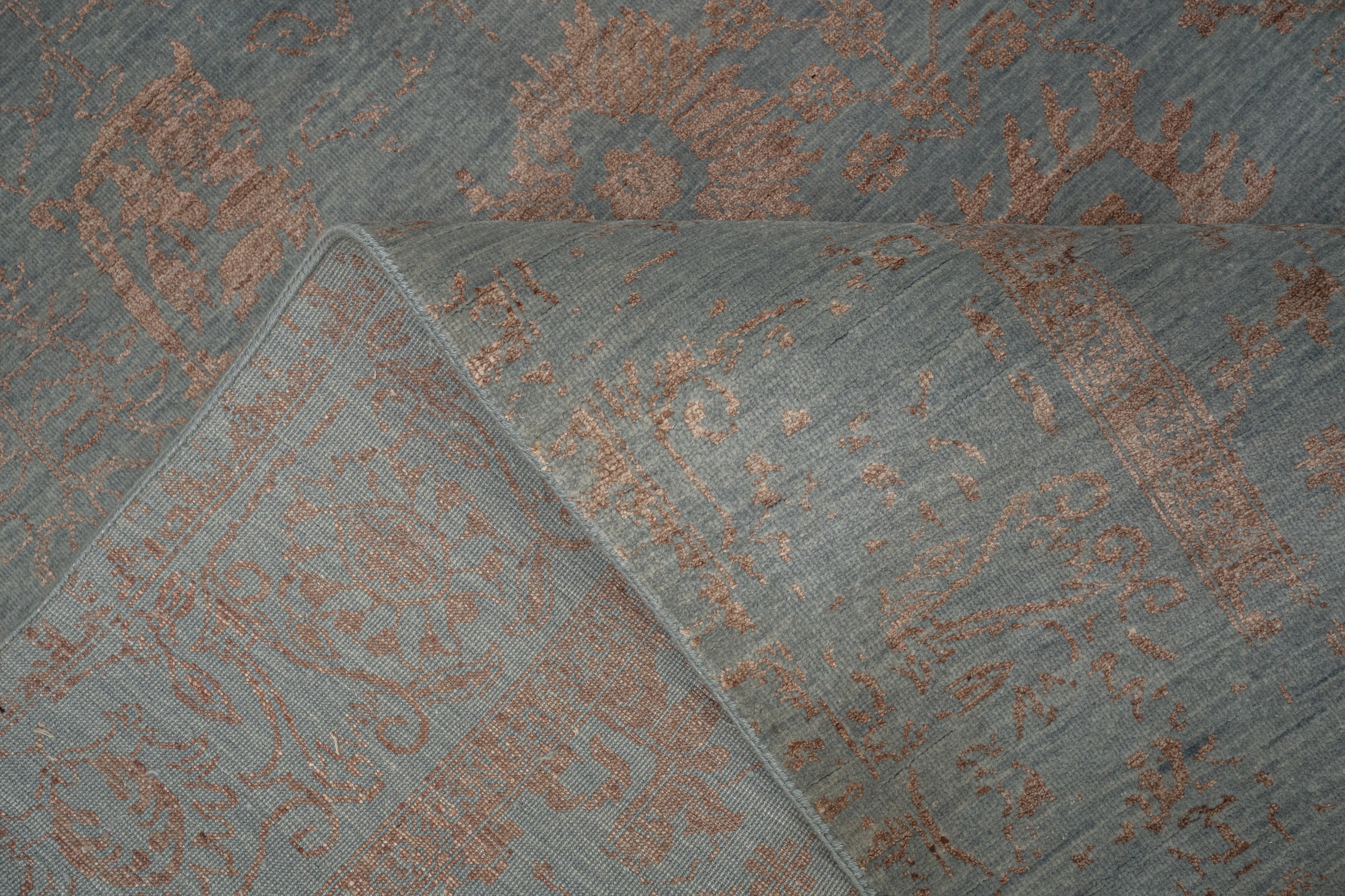 Handknotted Modern Carpet, DIA- 1934 VASE 3