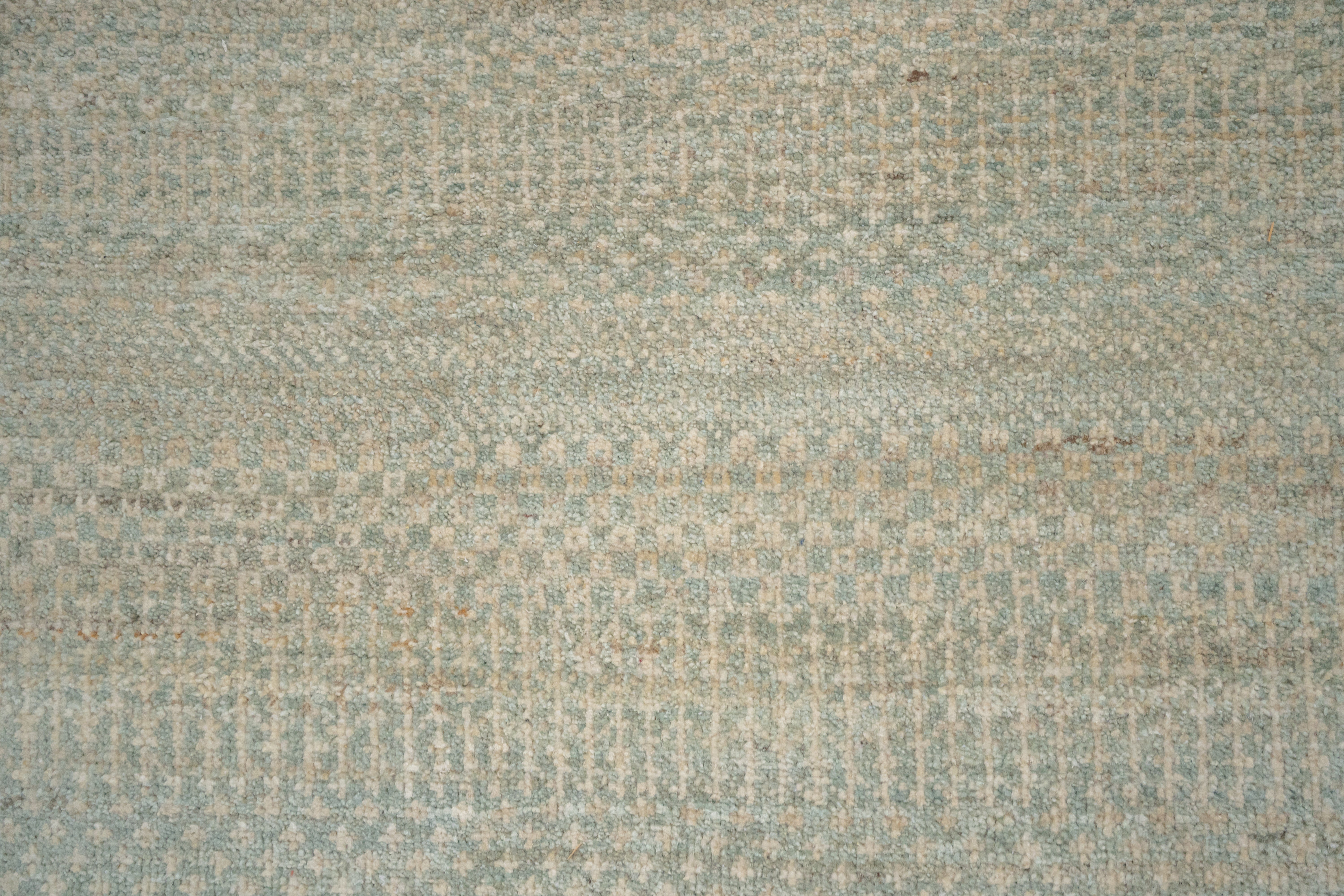 Handknotted Rug  DIA- 195 MCN Philippine Gray & Ecru