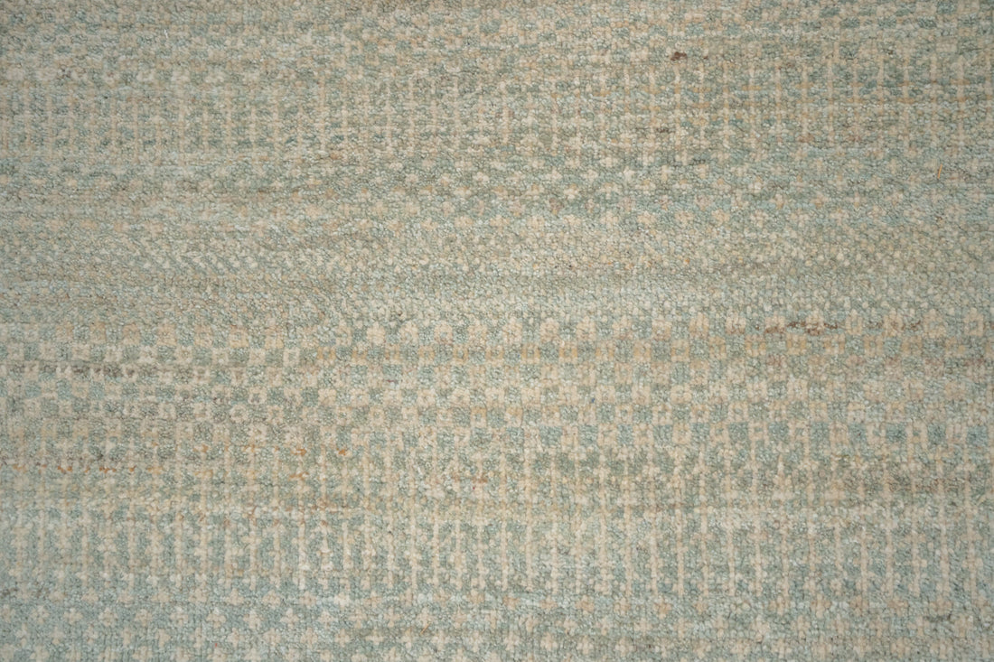 Handknotted Rug  DIA- 195 MCN Philippine Gray & Ecru