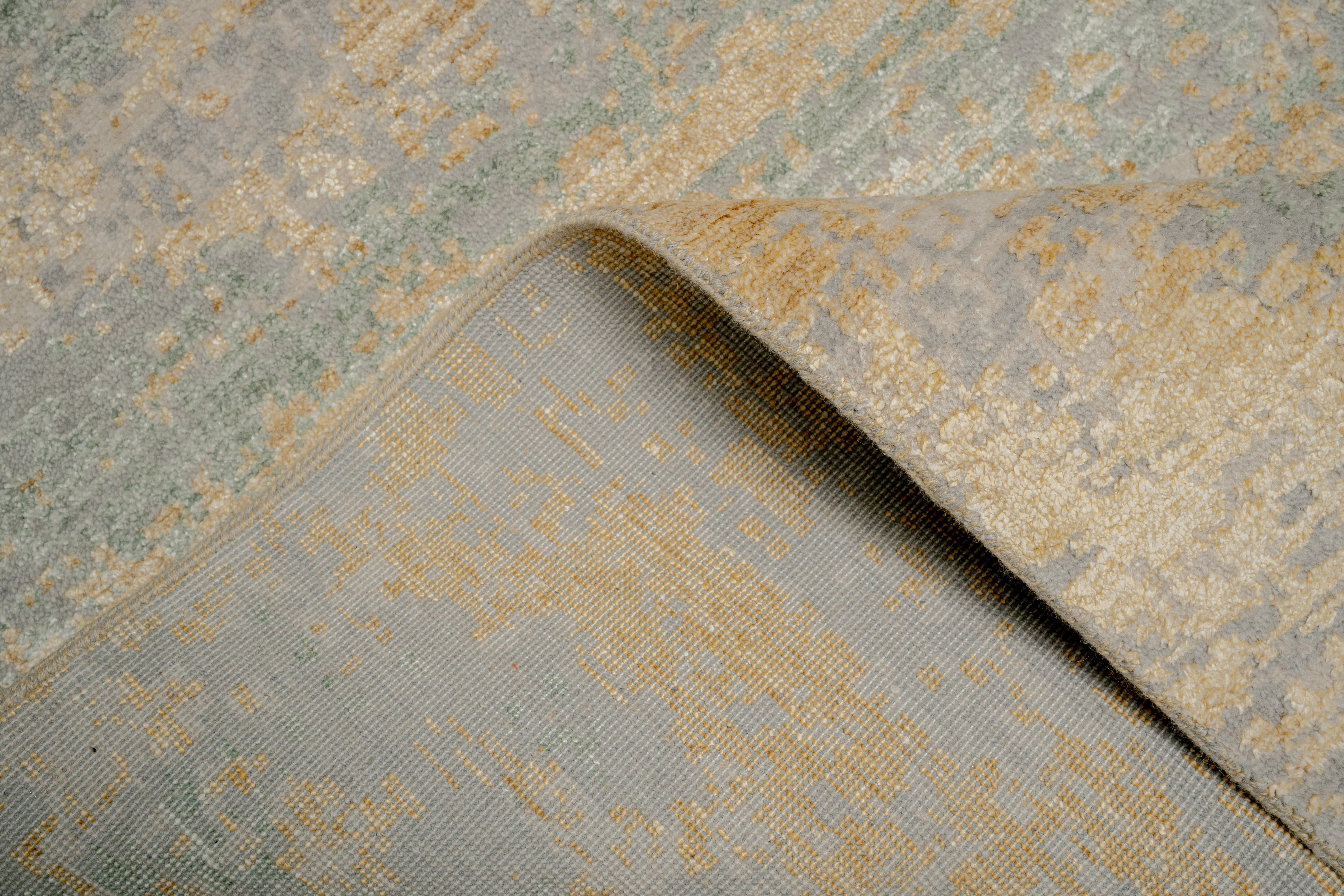 Abstract Design Handknotted Carpet DIA- 2000