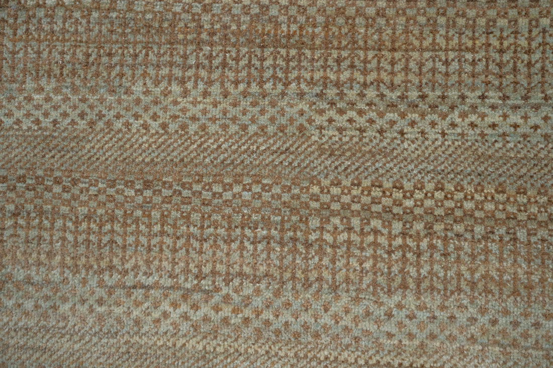 Handknotted Rug  DIA- 204 MCN Grullo & Mud