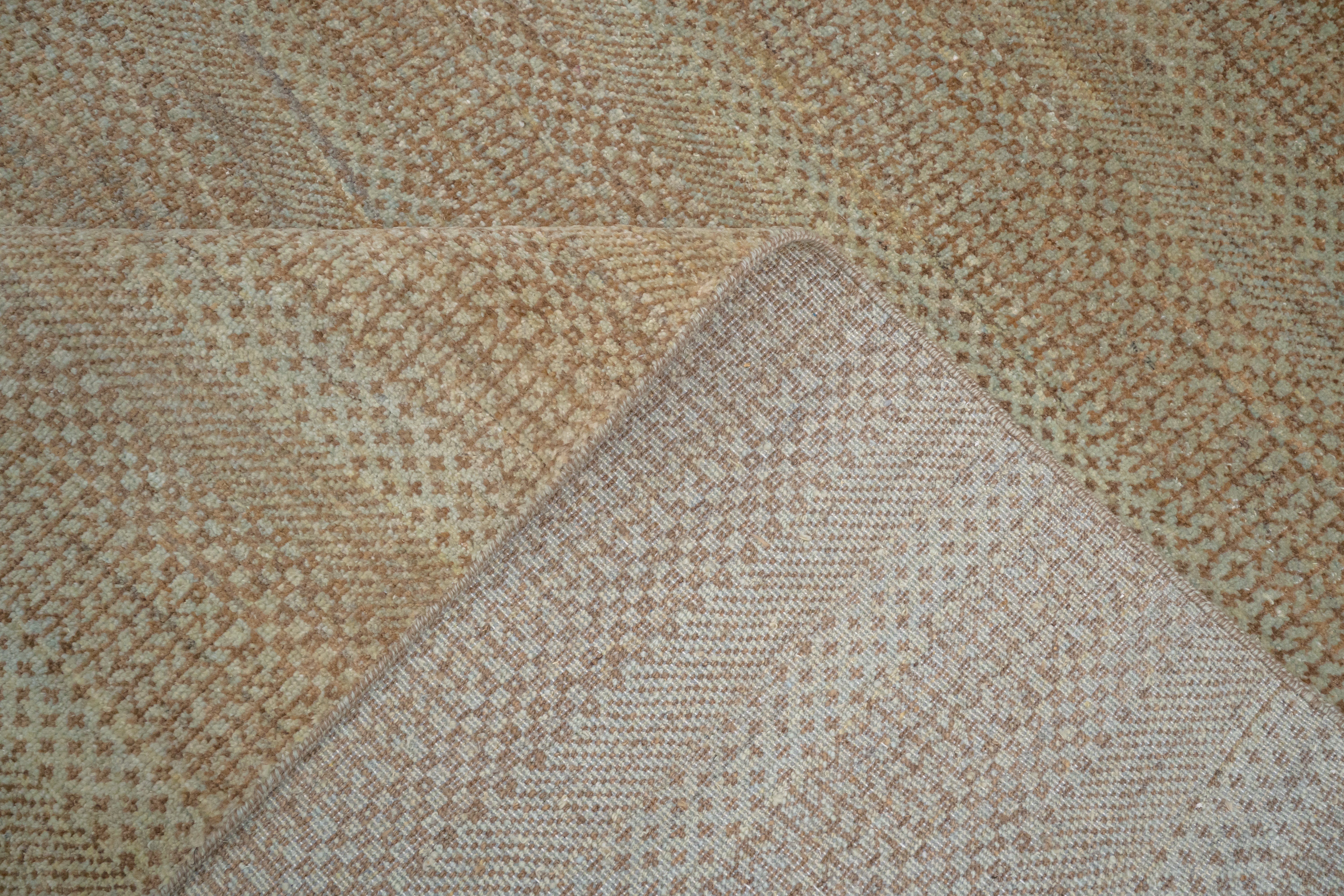 Handknotted Rug  DIA- 204 MCN Grullo & Mud