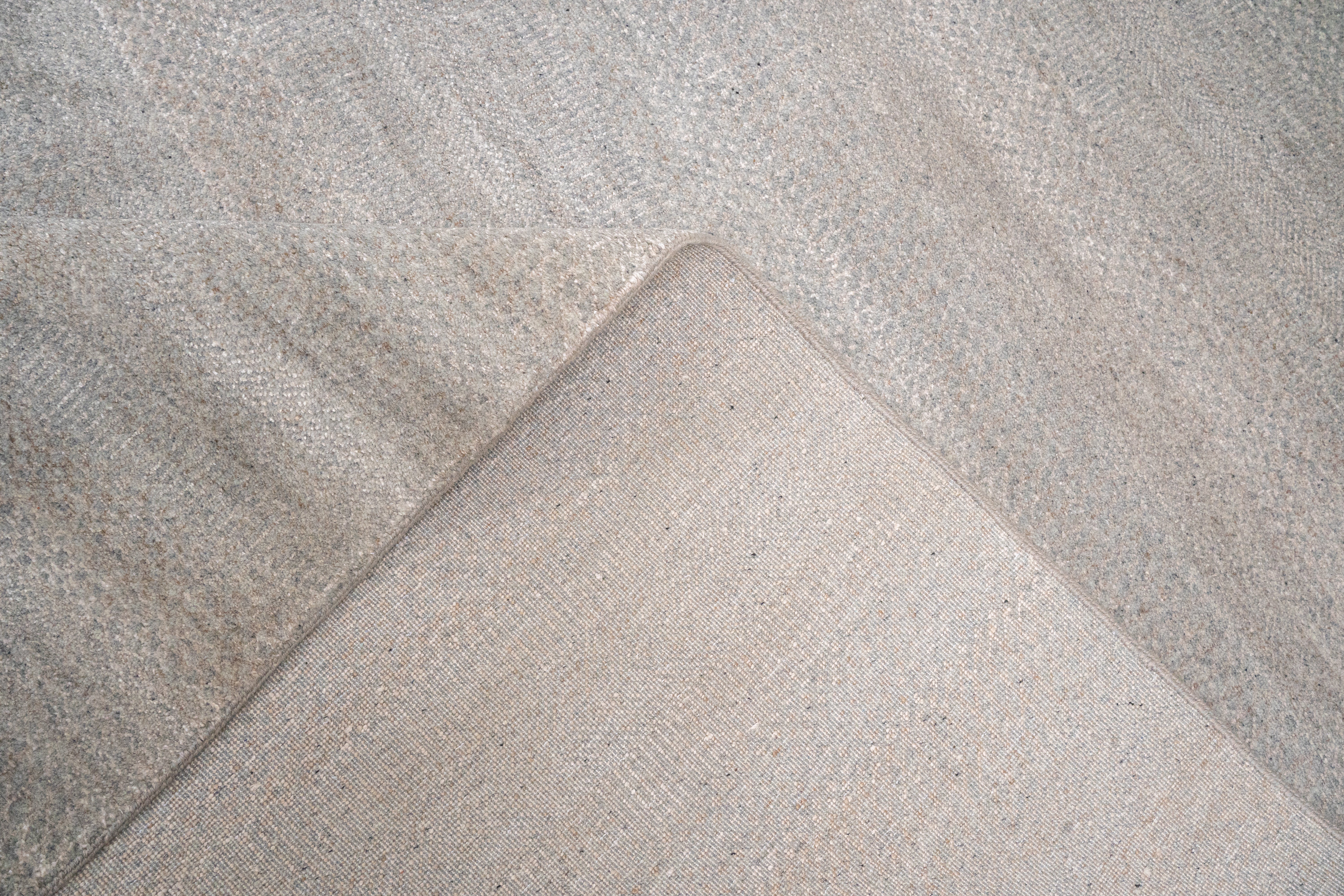 DIA- 2192 MCN Gray espanhol e Timberwolf