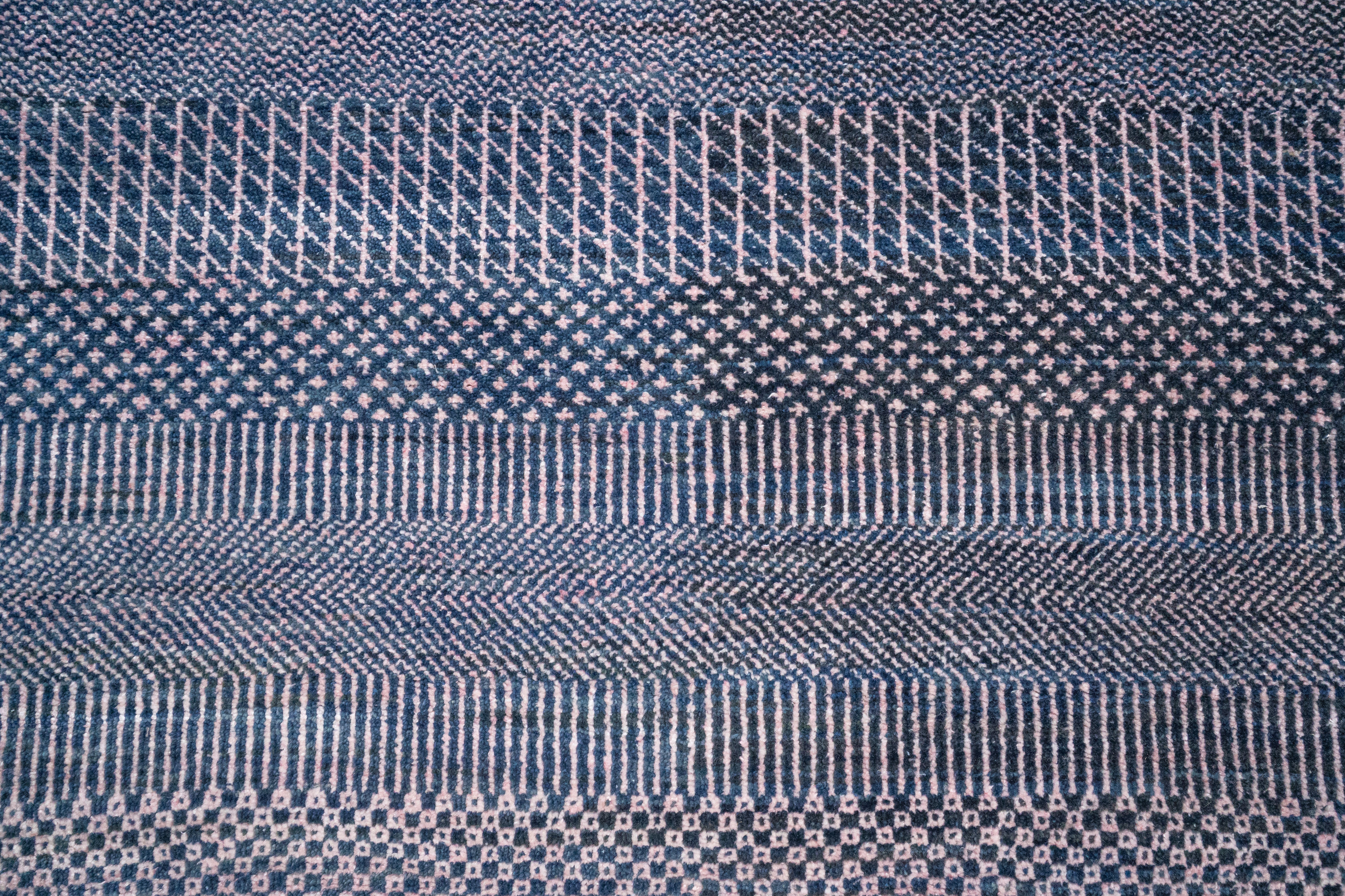 DIA- 2253 MCN Queen Pink e Police Blue