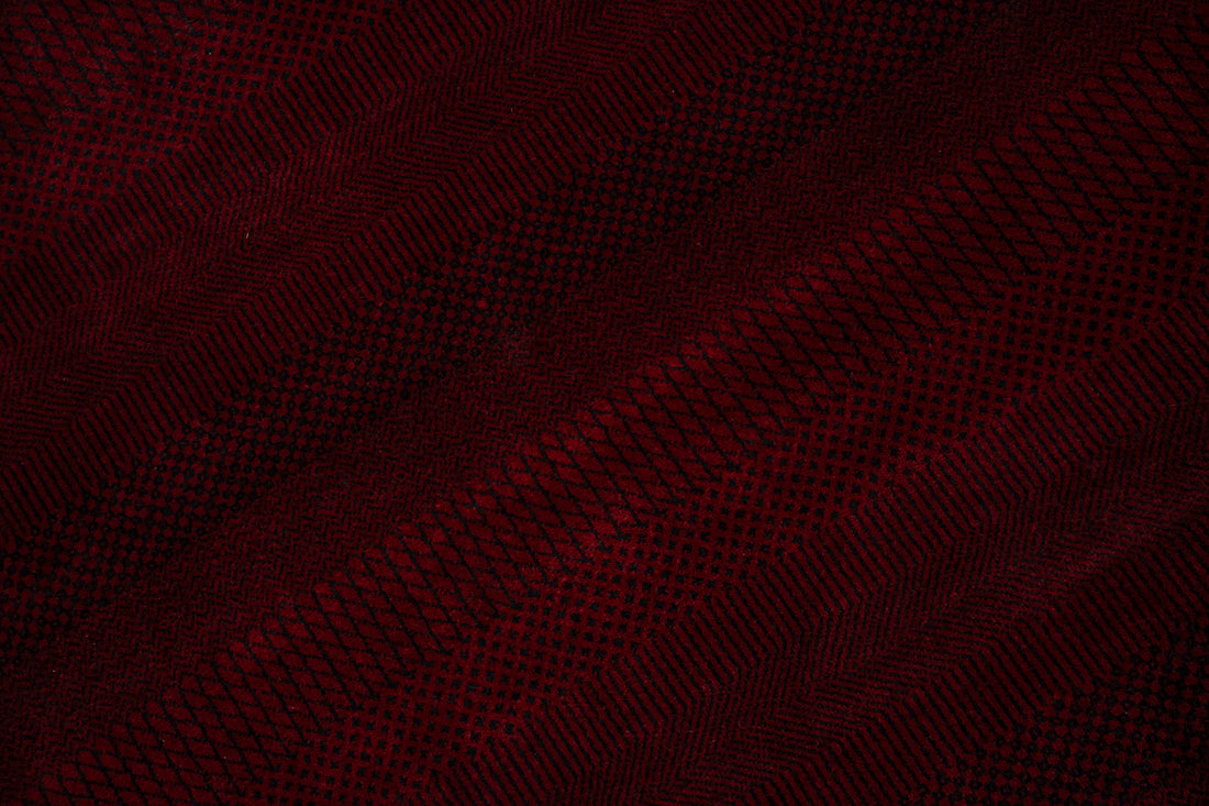 Handknotted Carpet DIA- 27 MCN,  Rust & Black