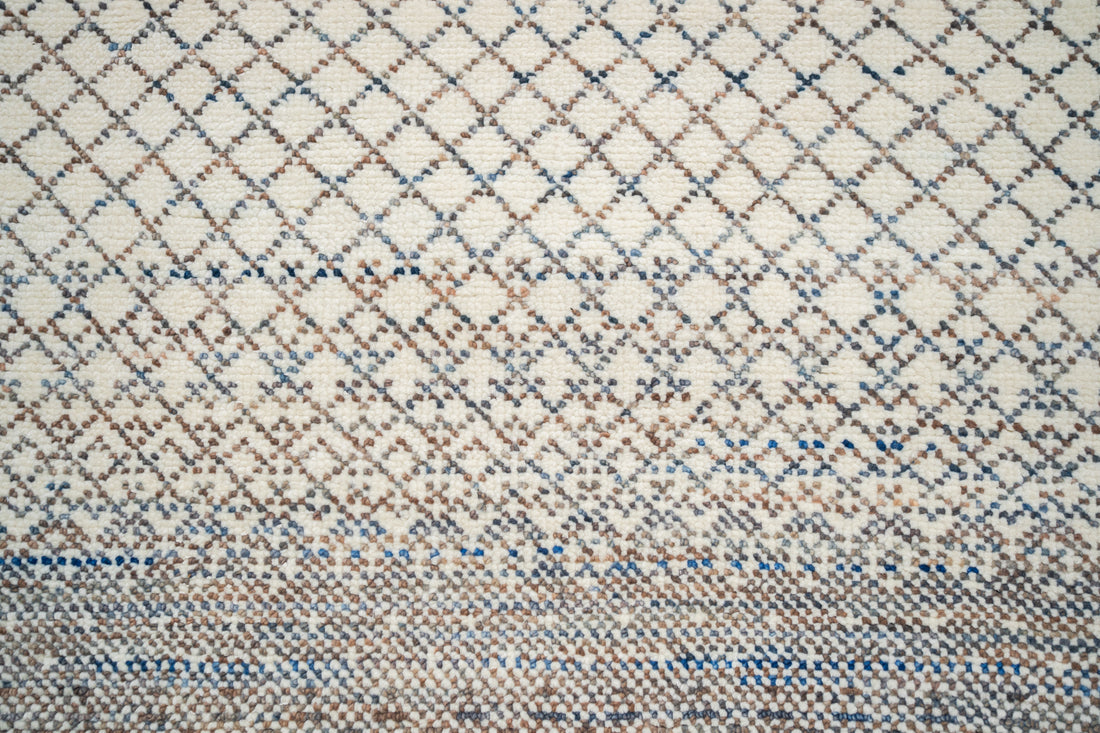 Handknotted Carpet, DIA- 3173 DCM, Ivory & Multi