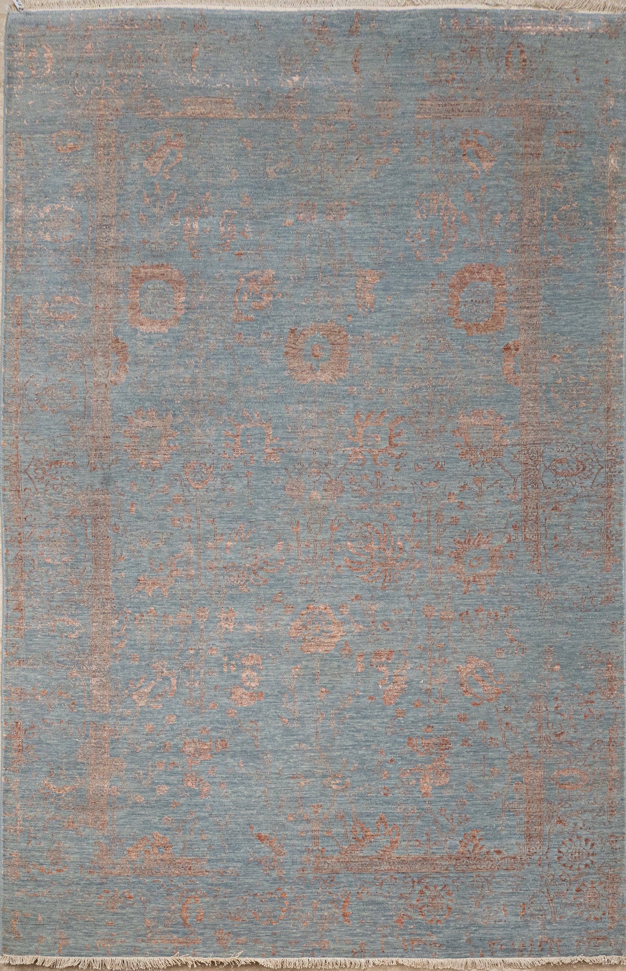 Handknotted Modern Carpet DIA- 319 VASE 3