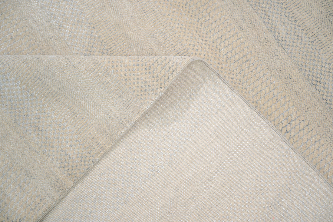 Handknotted Rug  DIA- 33 MCN Pastel Ivory & Spanish Gray