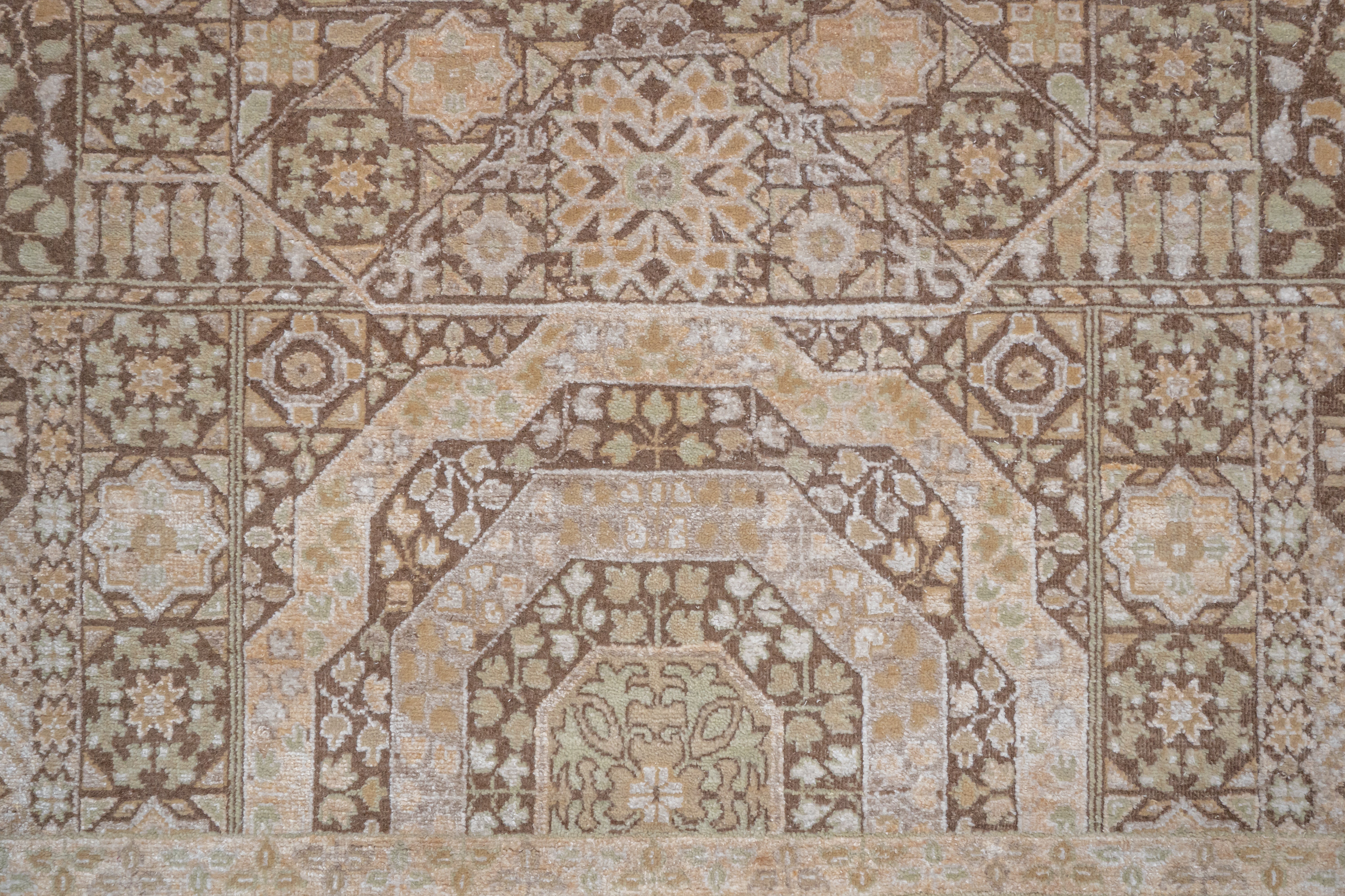 Handknotted Carpet  DIA- 35 MAMLUK,  French Beige & Multi