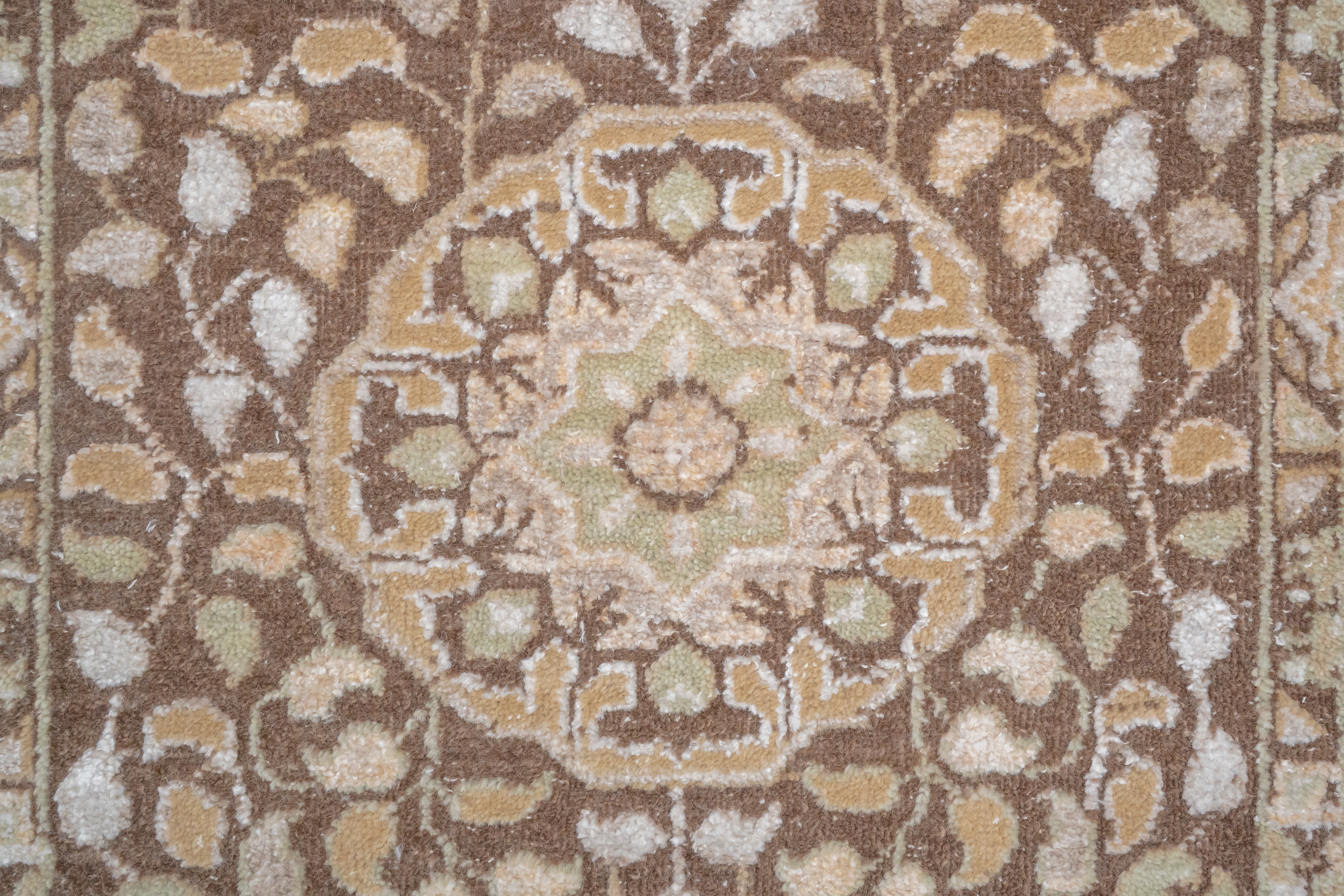 Handknotted Carpet  DIA- 35 MAMLUK,  French Beige & Multi