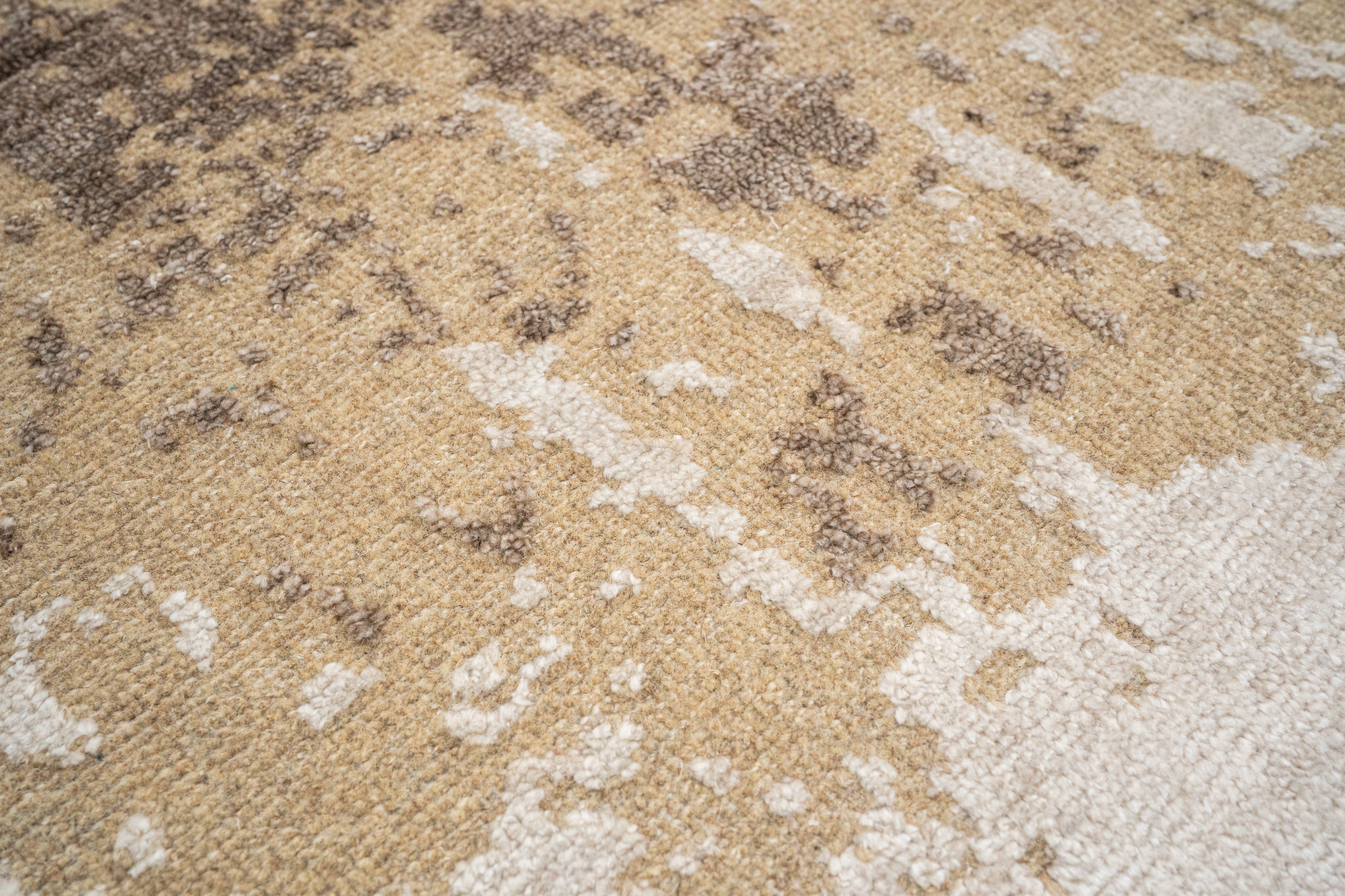 Abstract Design  Handknotted Carpet DIA - 366 GALAXY 23, Dust Strom & Shadow