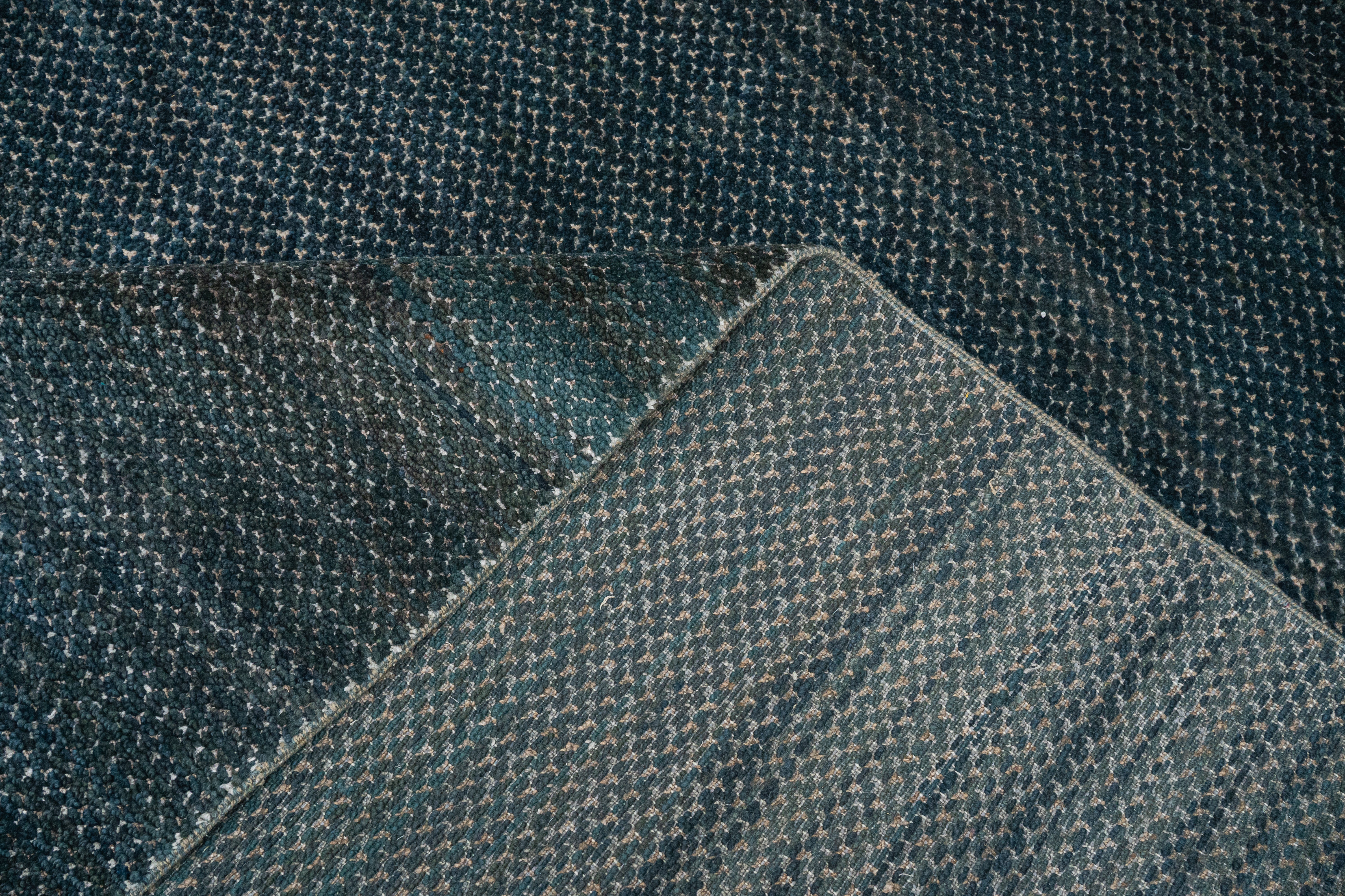 Handknotted Carpet, DIA: 38 MOD- 007, D.BLUE & BLACK