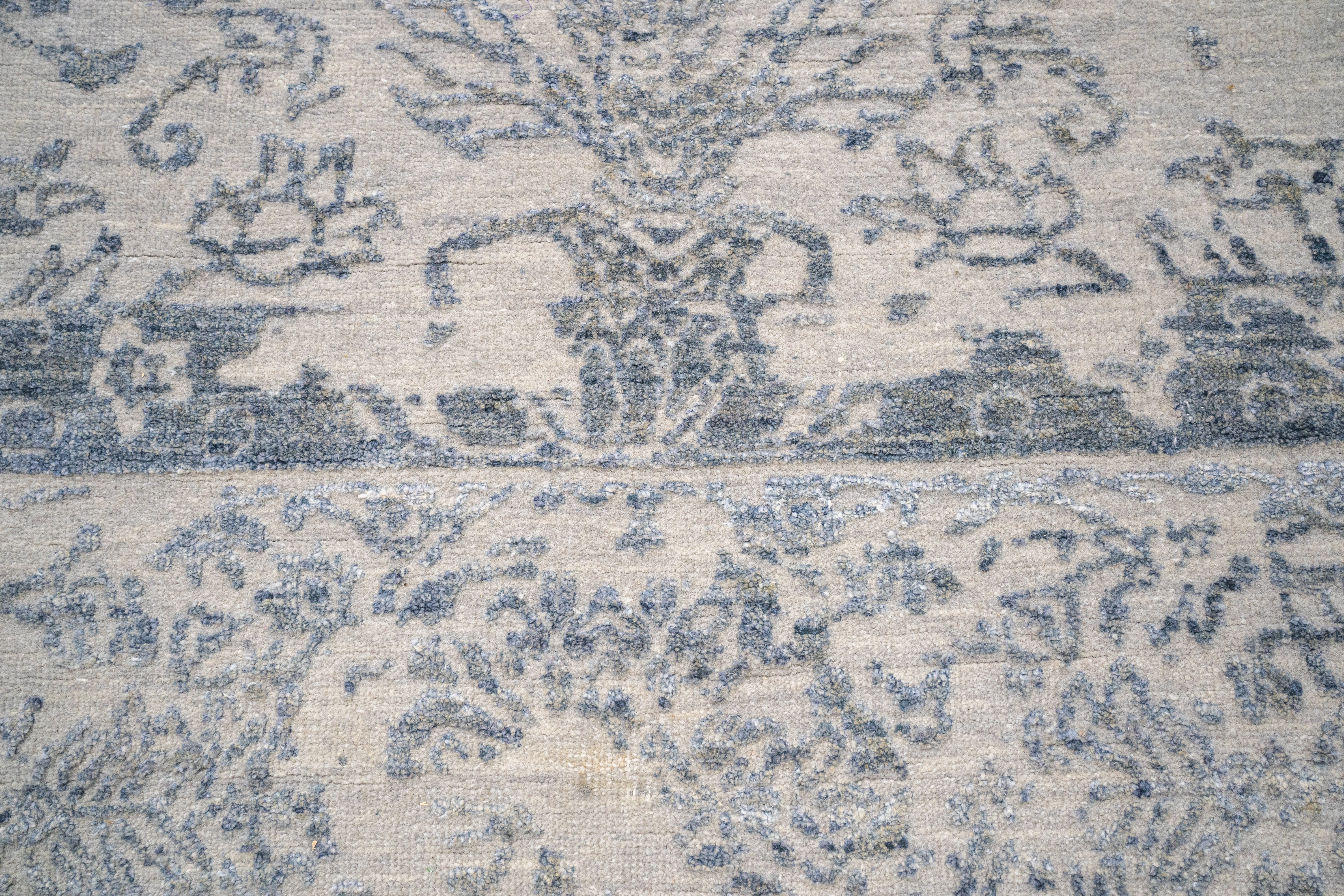 Handknotted Rug  DIA- 39 JK ROUND, Silver & Grey