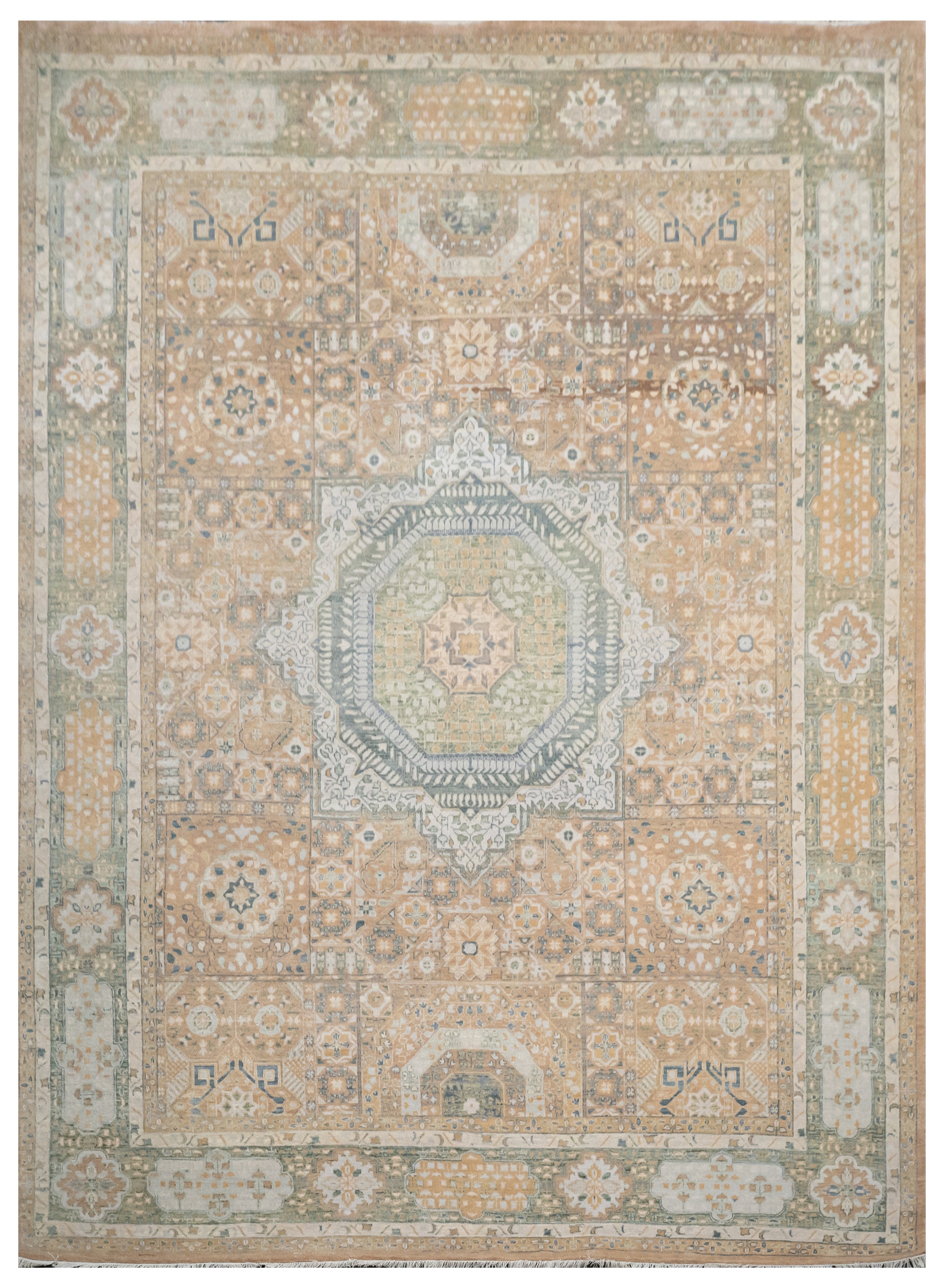 Handknotted Carpet DIA- 39 MAMLUK, Pale Taupe, Pale Silver, Nickel & Dolphin Gray