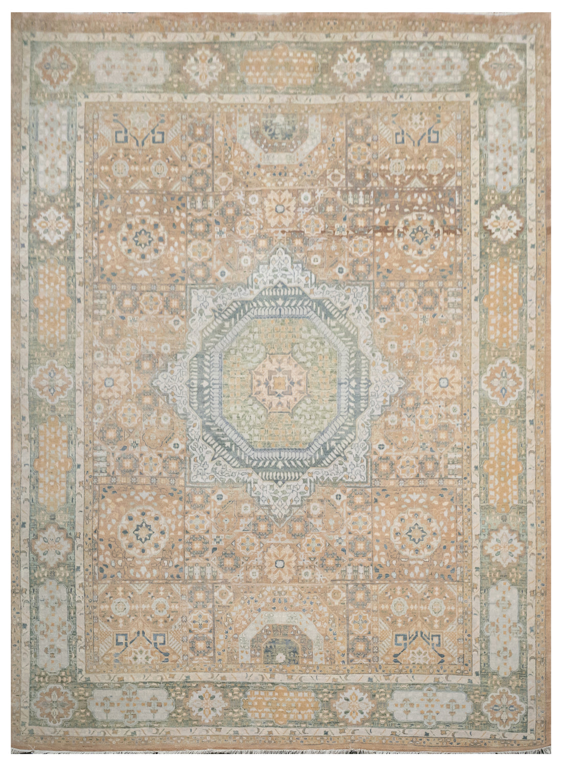 Handknotted Carpet DIA- 39 MAMLUK, Pale Taupe, Pale Silver, Nickel & Dolphin Gray