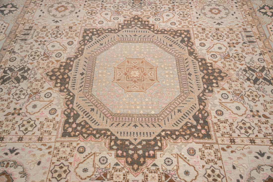 Handknotted Carpet DIA- 40 MAMLUK,  Dark Vanilla, Olive Drab, New York Pink & Quick Silver