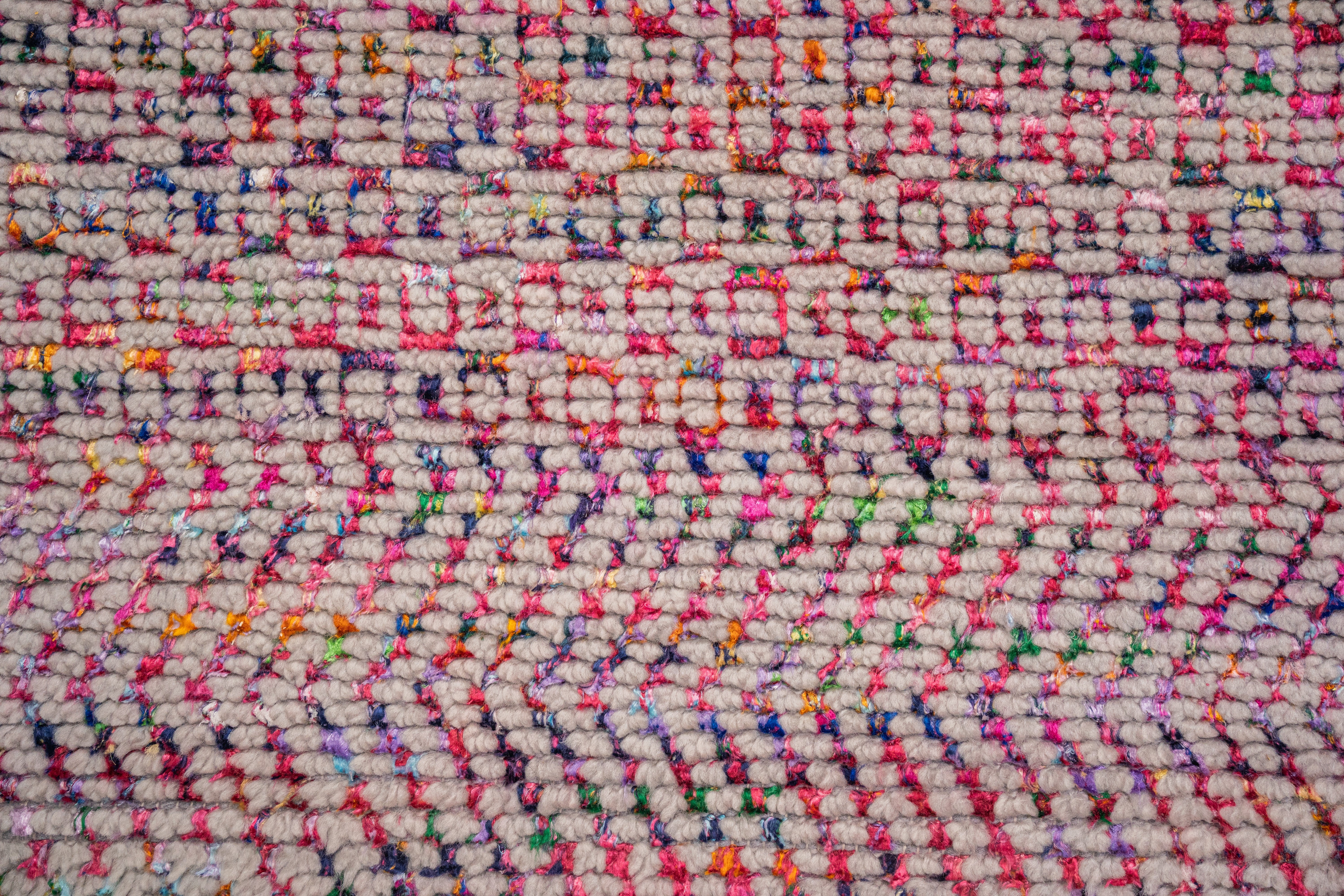 Handknotted Carpet, DIA- 4310 MCD, Pastel Grey & Turkish Rose Mix