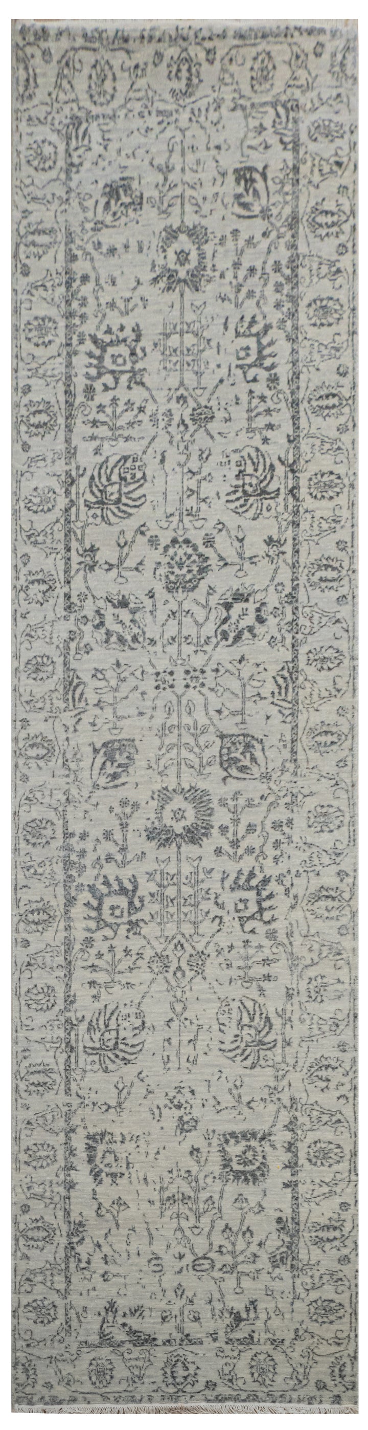 Handknotted Carpet DIA: 442 VASE 3, Silver & Black