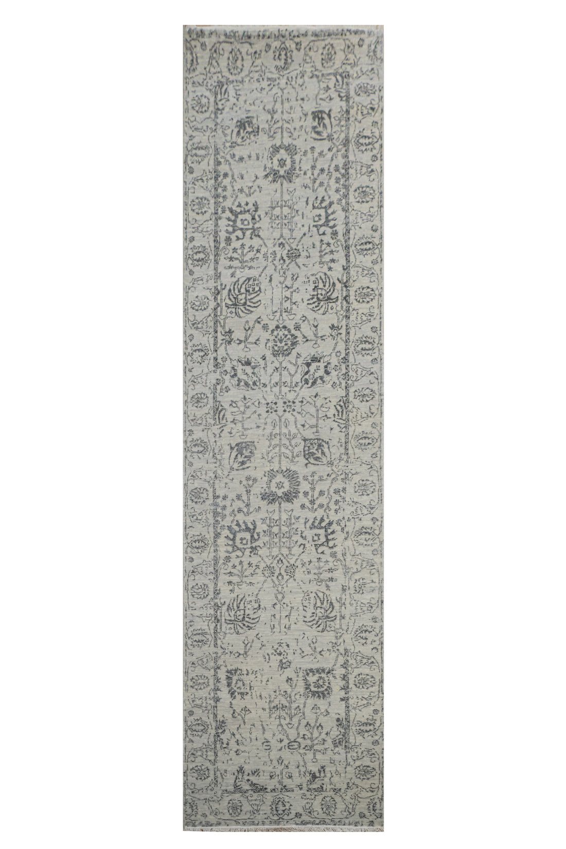 Handknotted Carpet DIA: 442 VASE 3, Silver & Black