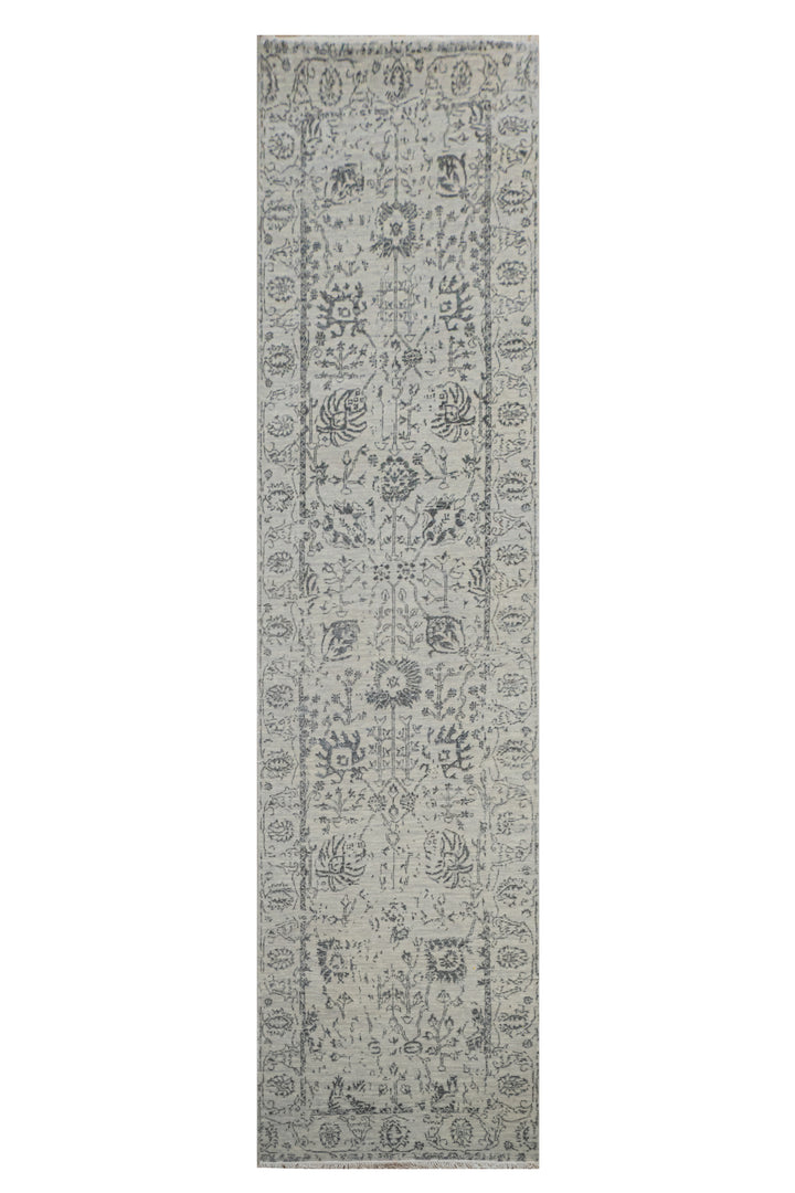 Handknotted Carpet DIA: 442 VASE 3, Silver & Black