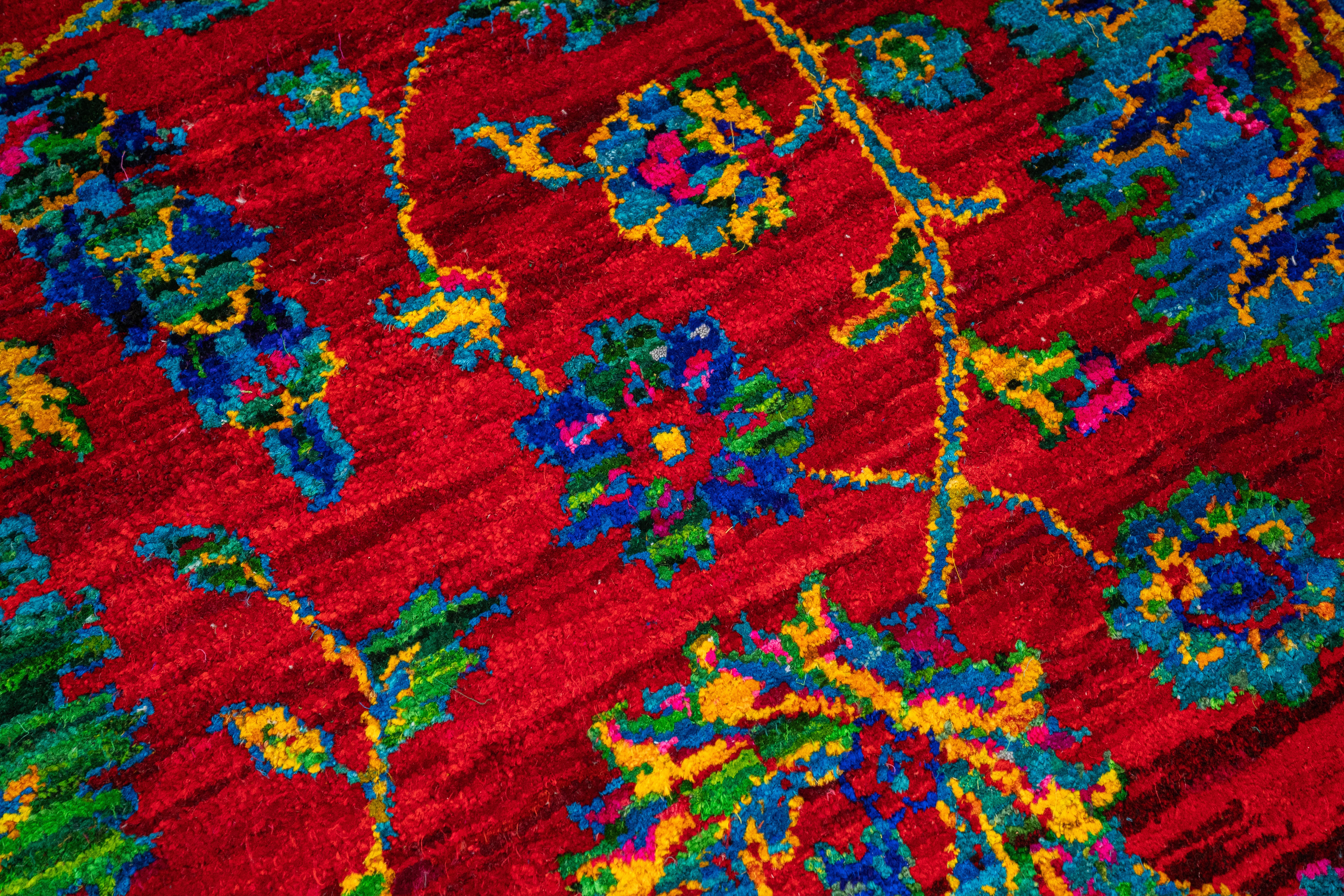Handknotted Carpet, DIA: 449 IMPERIAL SCARLET BLOOM, Imperial Red, Cosmic Cobalt, & Selective Yellow
