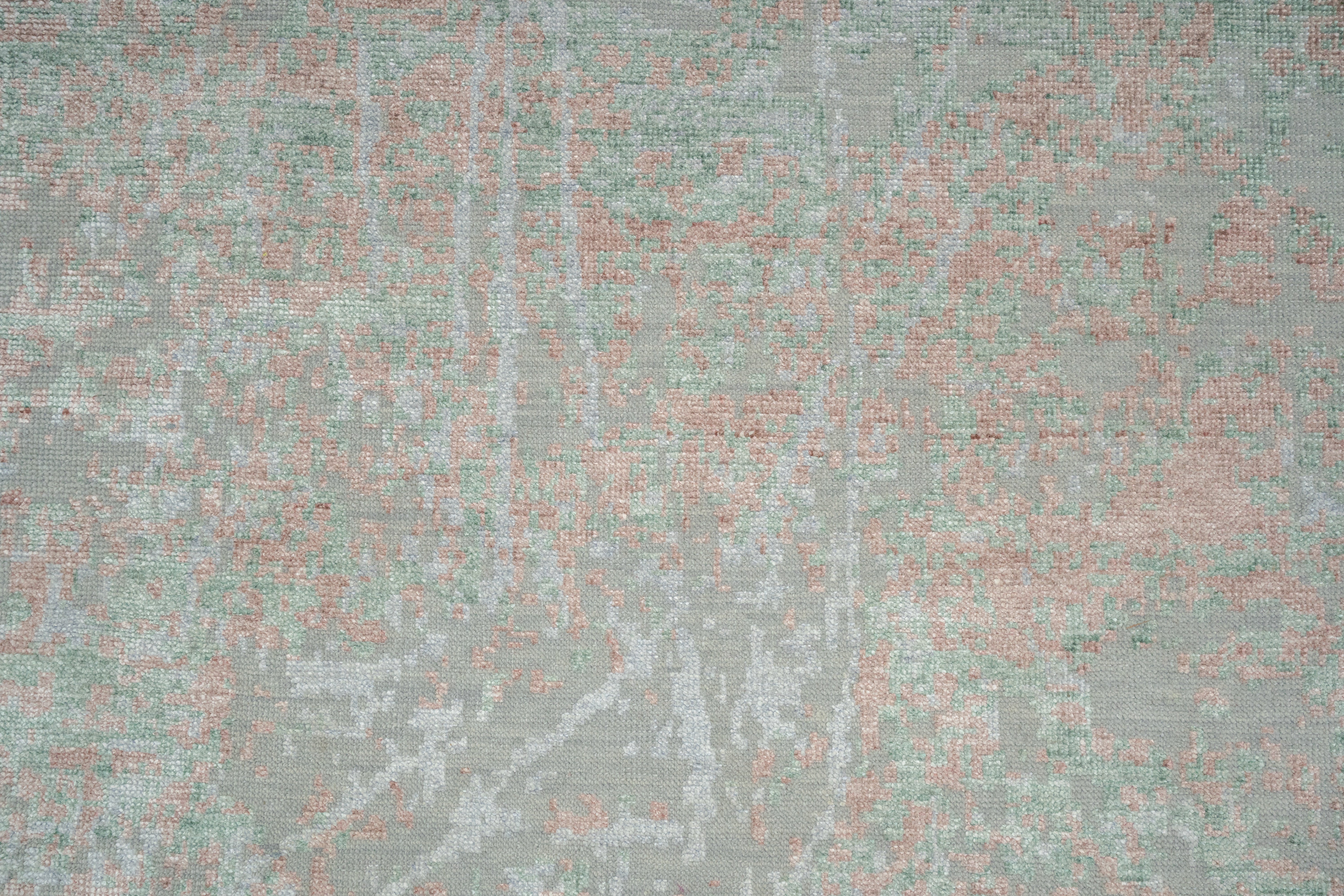 Abstract Design  Handknotted Carpet DIA- 456 GALAXY 18,  Pastel Gray, Rosy Brown & Quick Silver