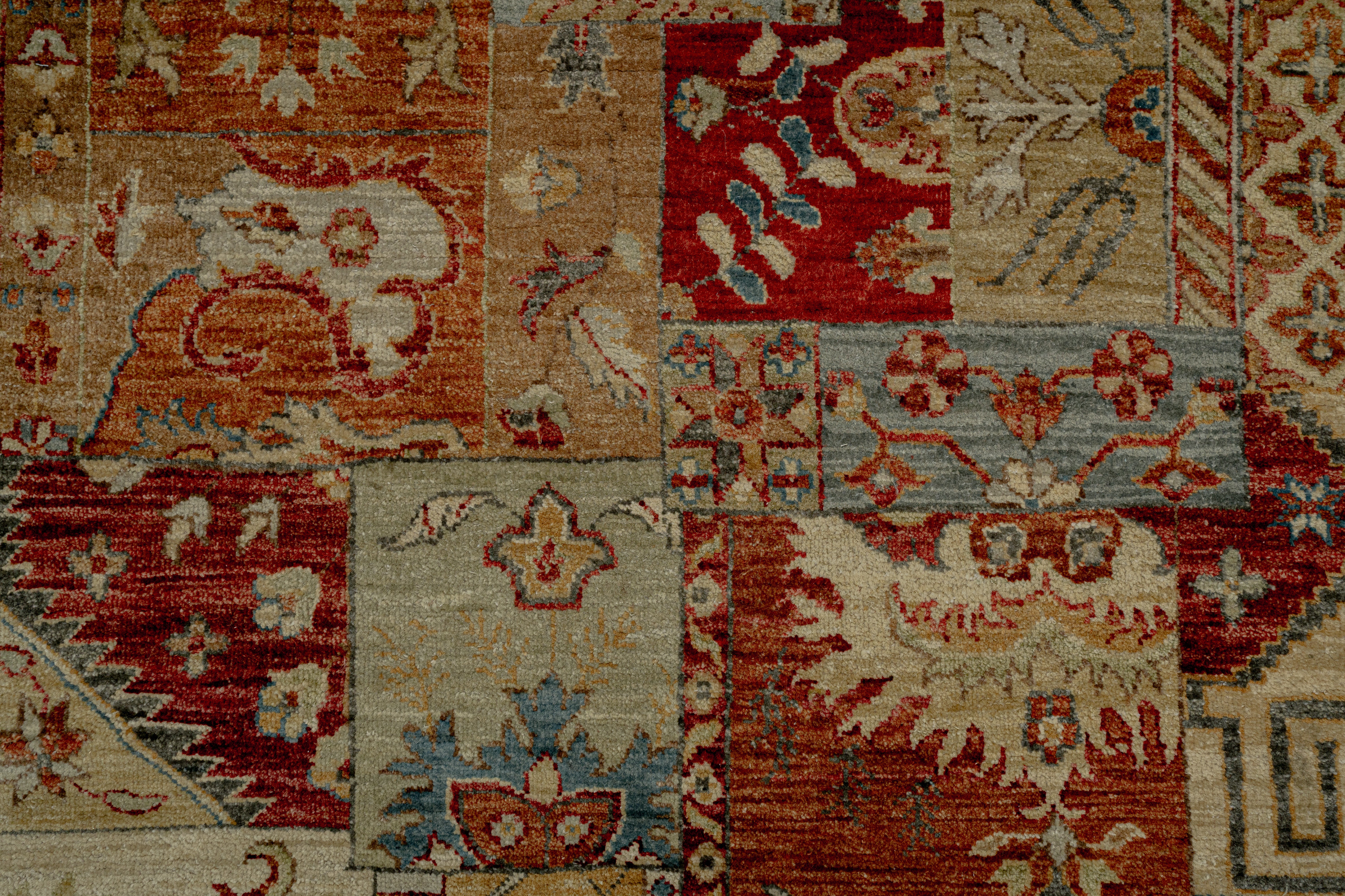 Handknotted PATCH Carpet DIA- 0S089
