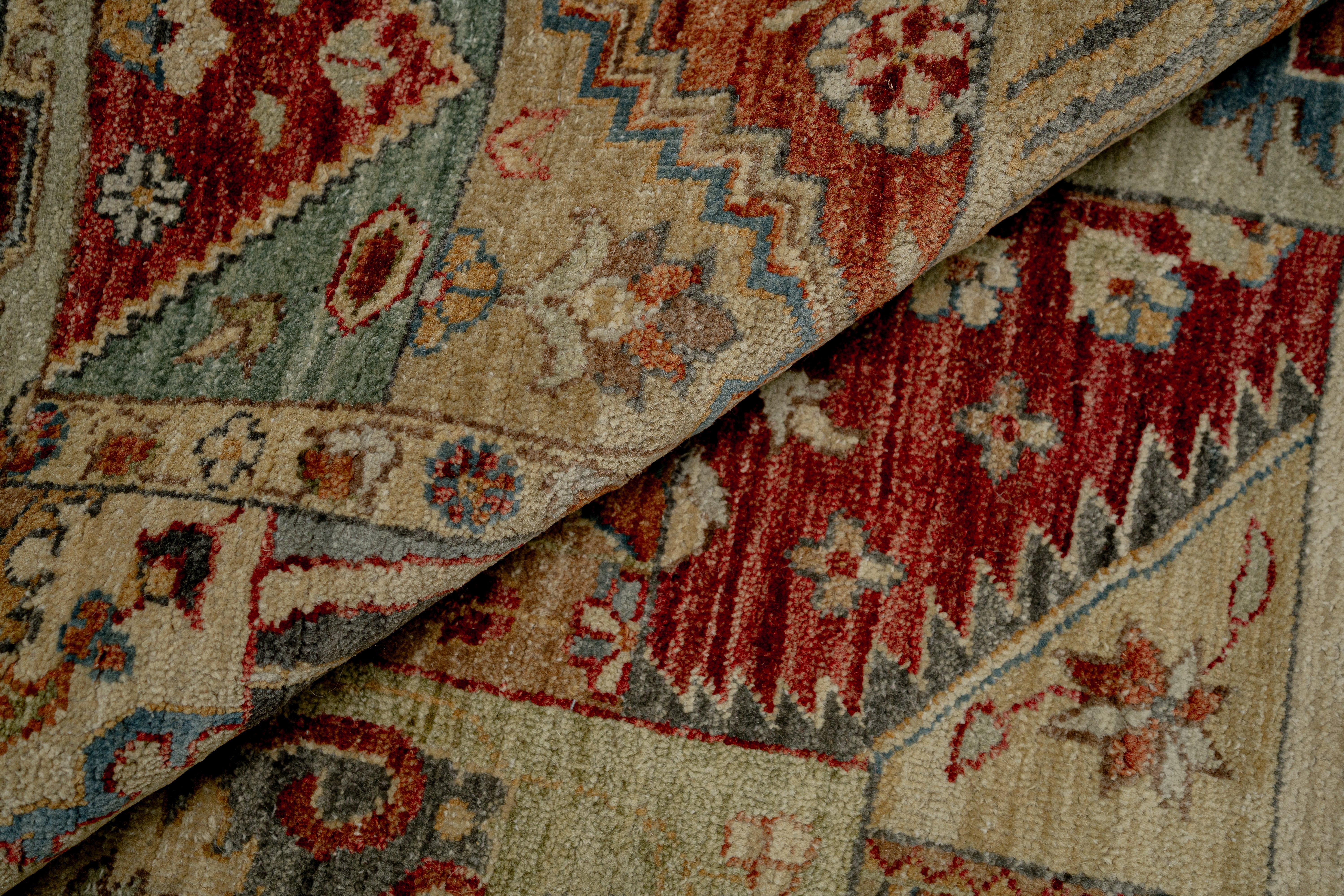 Handknotted PATCH Carpet DIA- 0S089