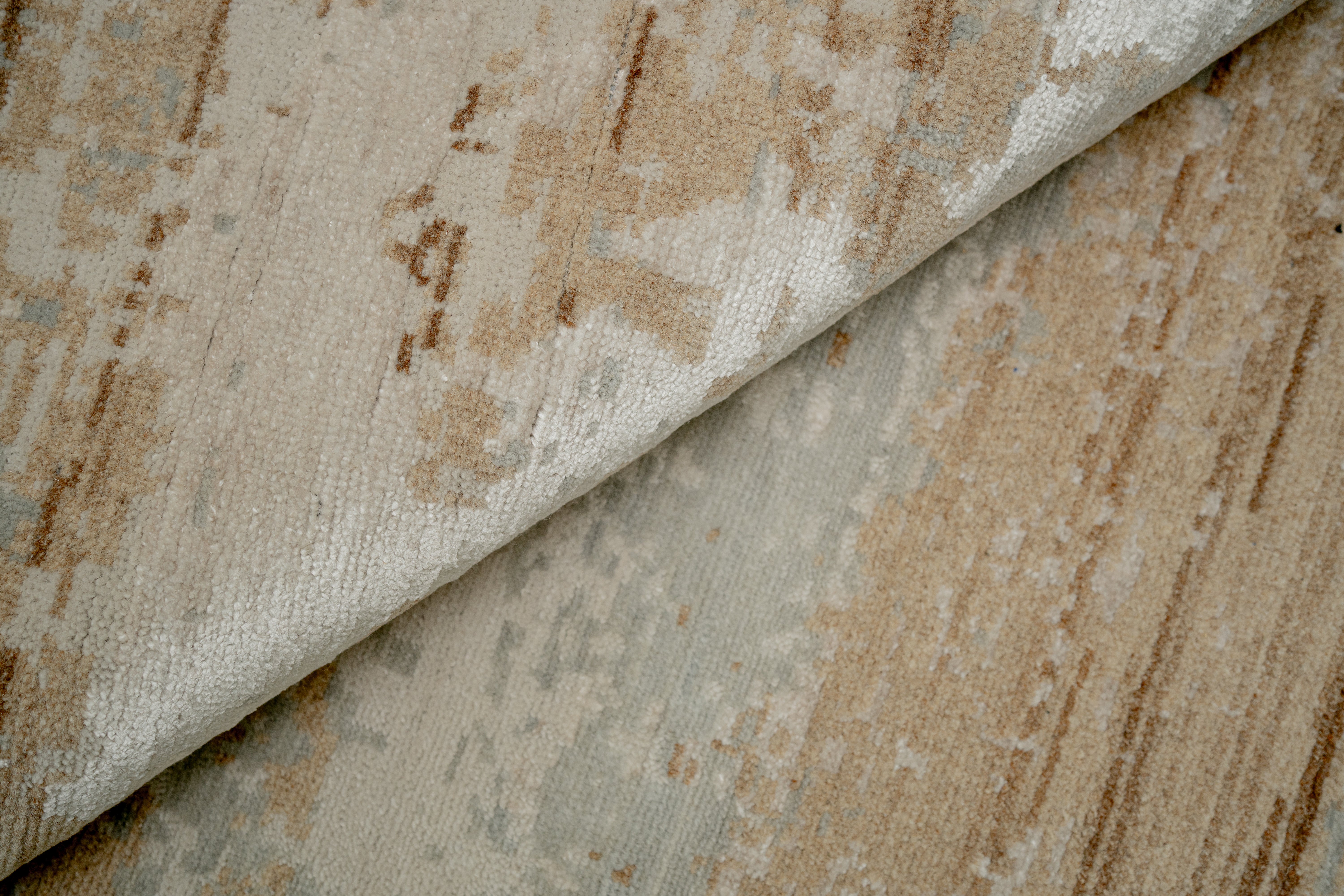 Abstract Design Handknotted Carpet DIA- 118 GALAXY