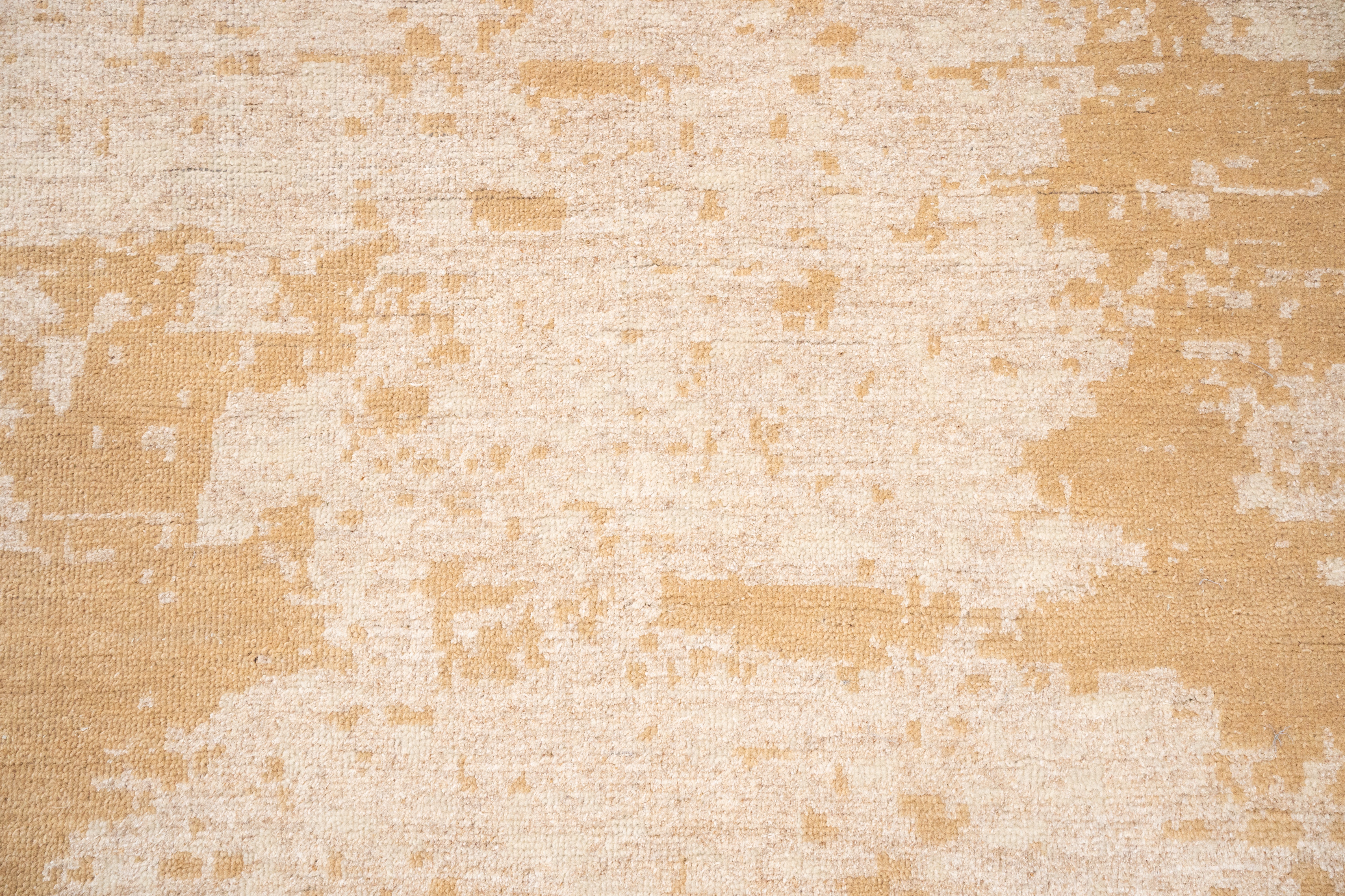 Abstract Design  Handknotted Carpet DIA: 521 GALAXY AJ,  Almond & Gold (Crayola)