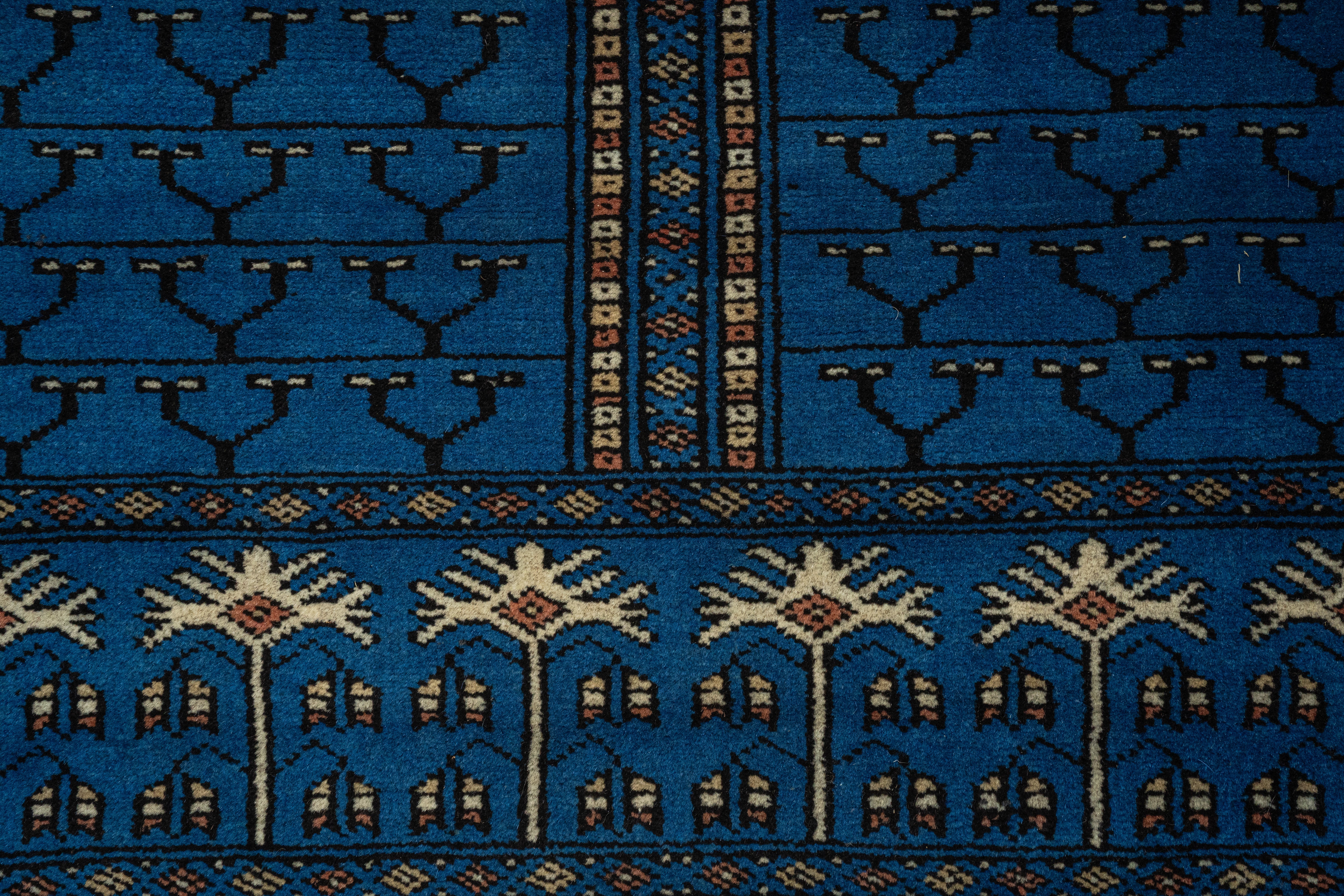 Handknotted Modern Carpet DIA- 602