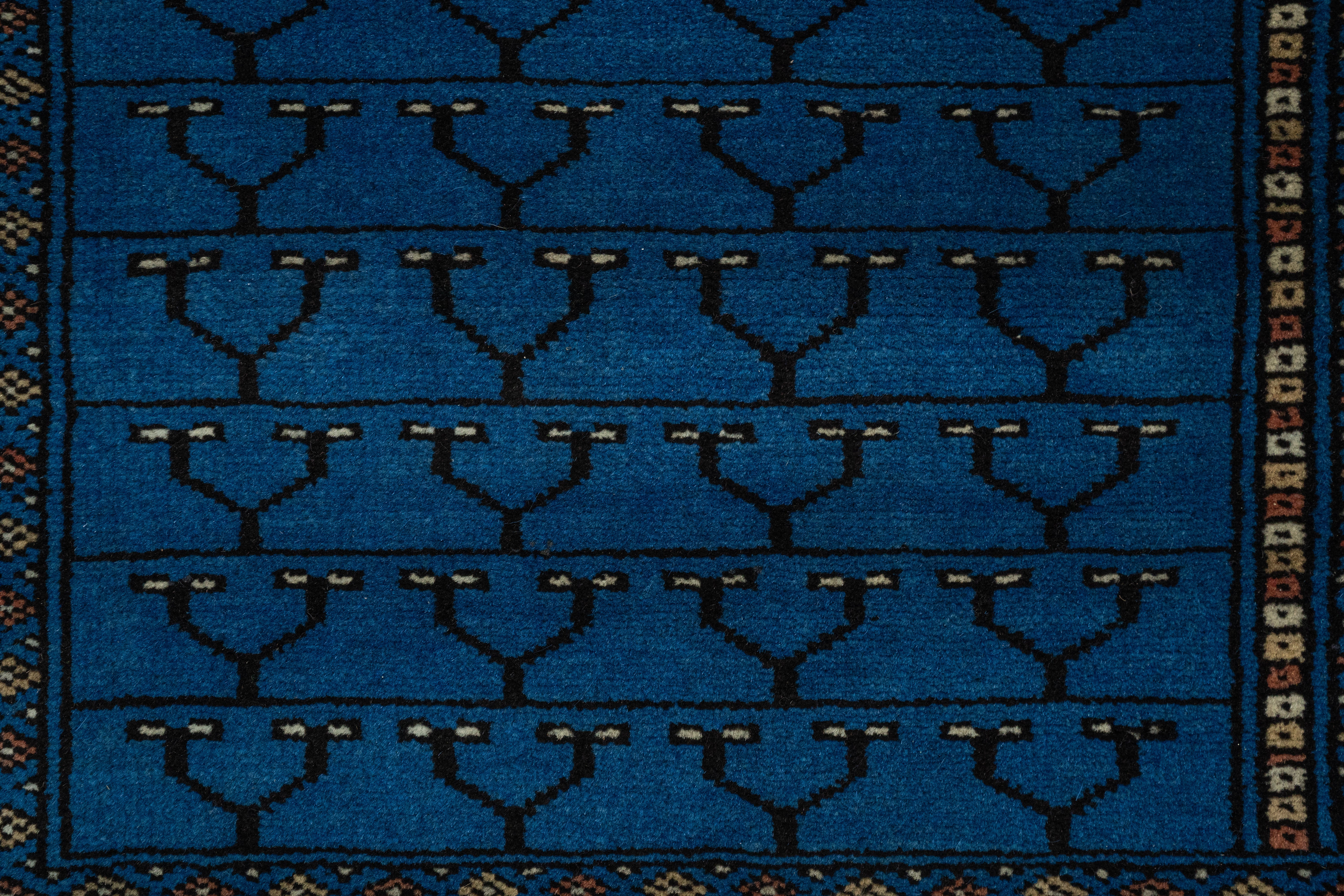 Handknotted Modern Carpet DIA- 602