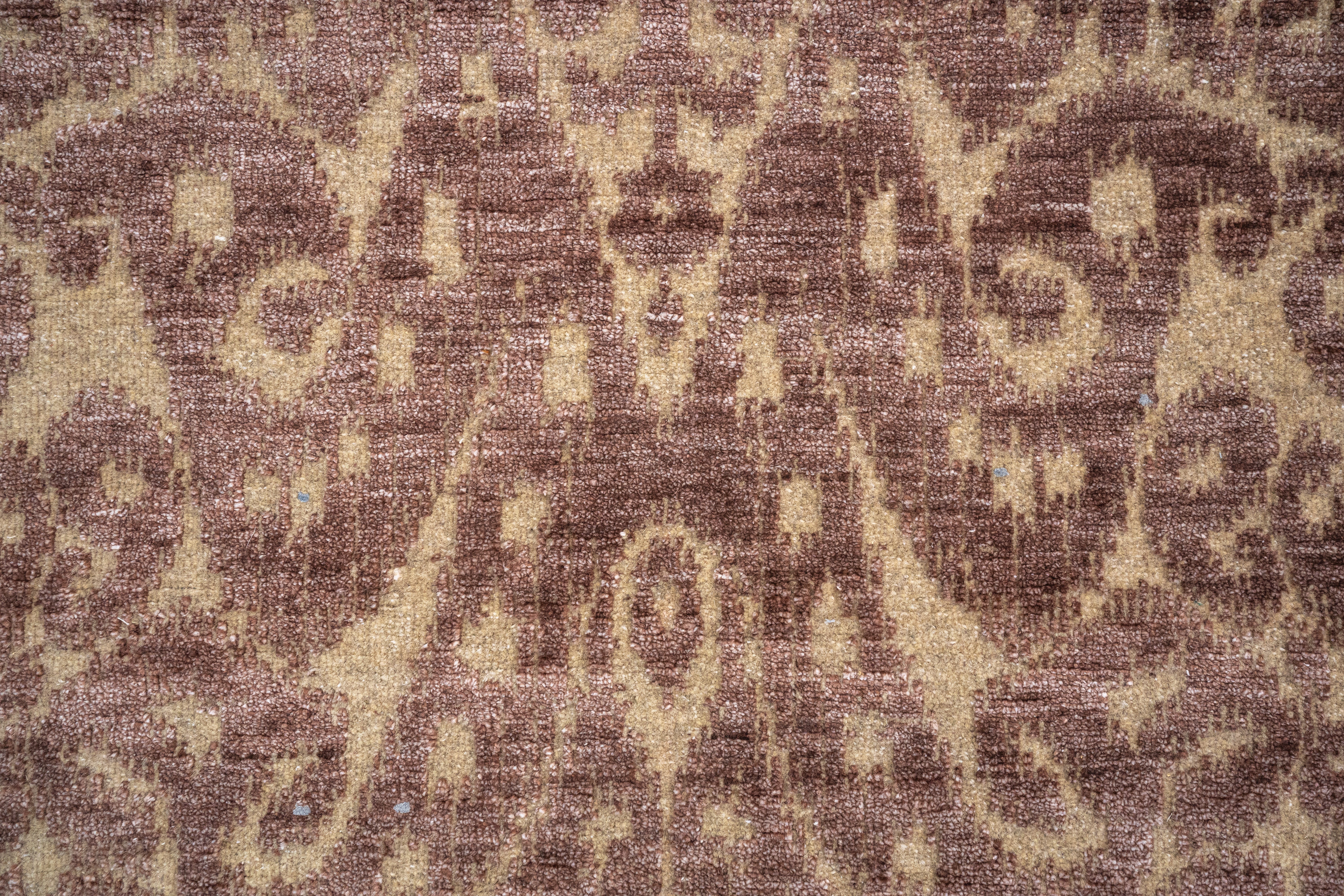 Handknotted Carpet DIA- 647 EKT 6, Pale Taupe & Pastel Brown