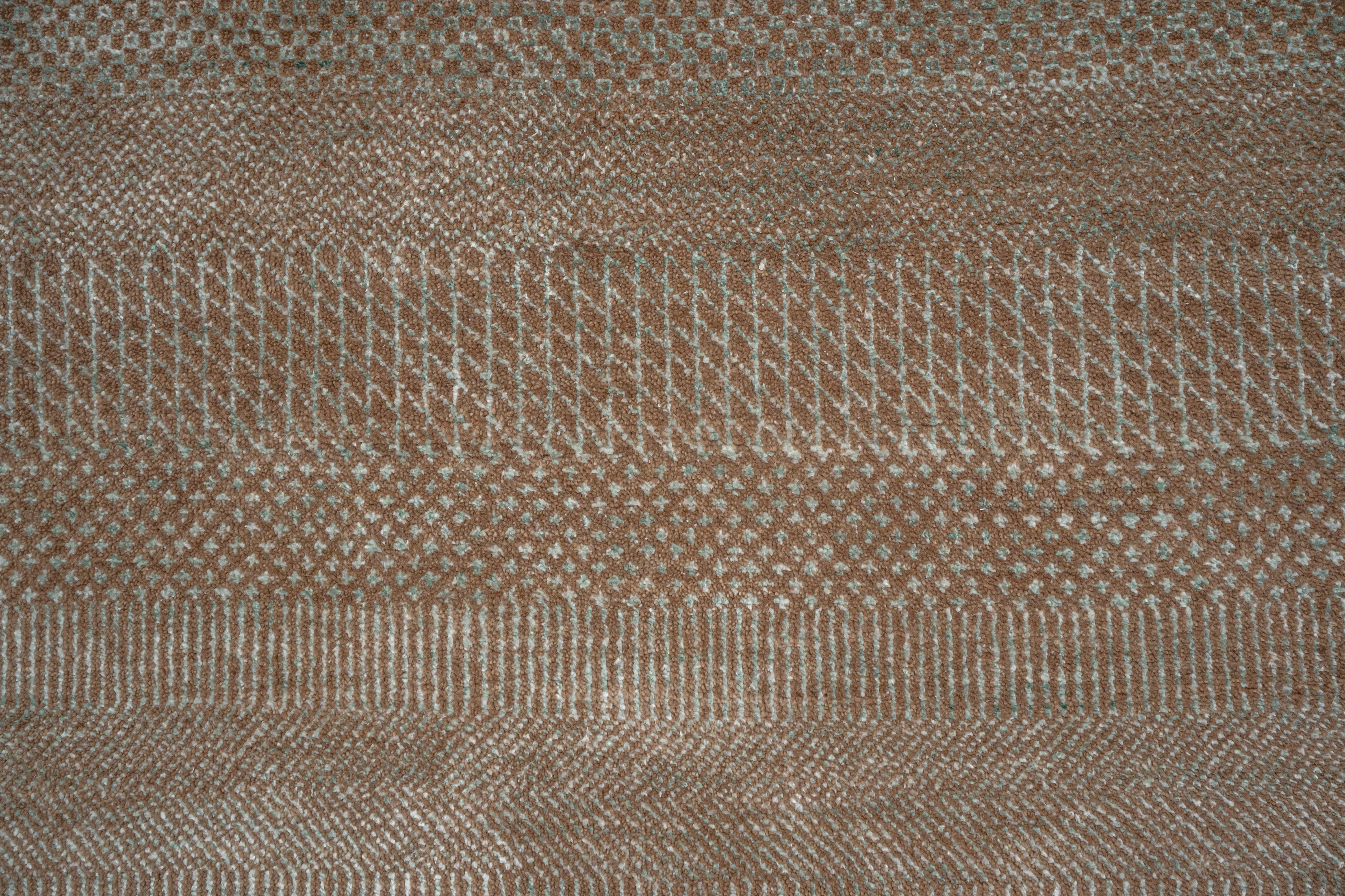 Handknotted Rug  DIA- 65 MCN Mud & Axolotl