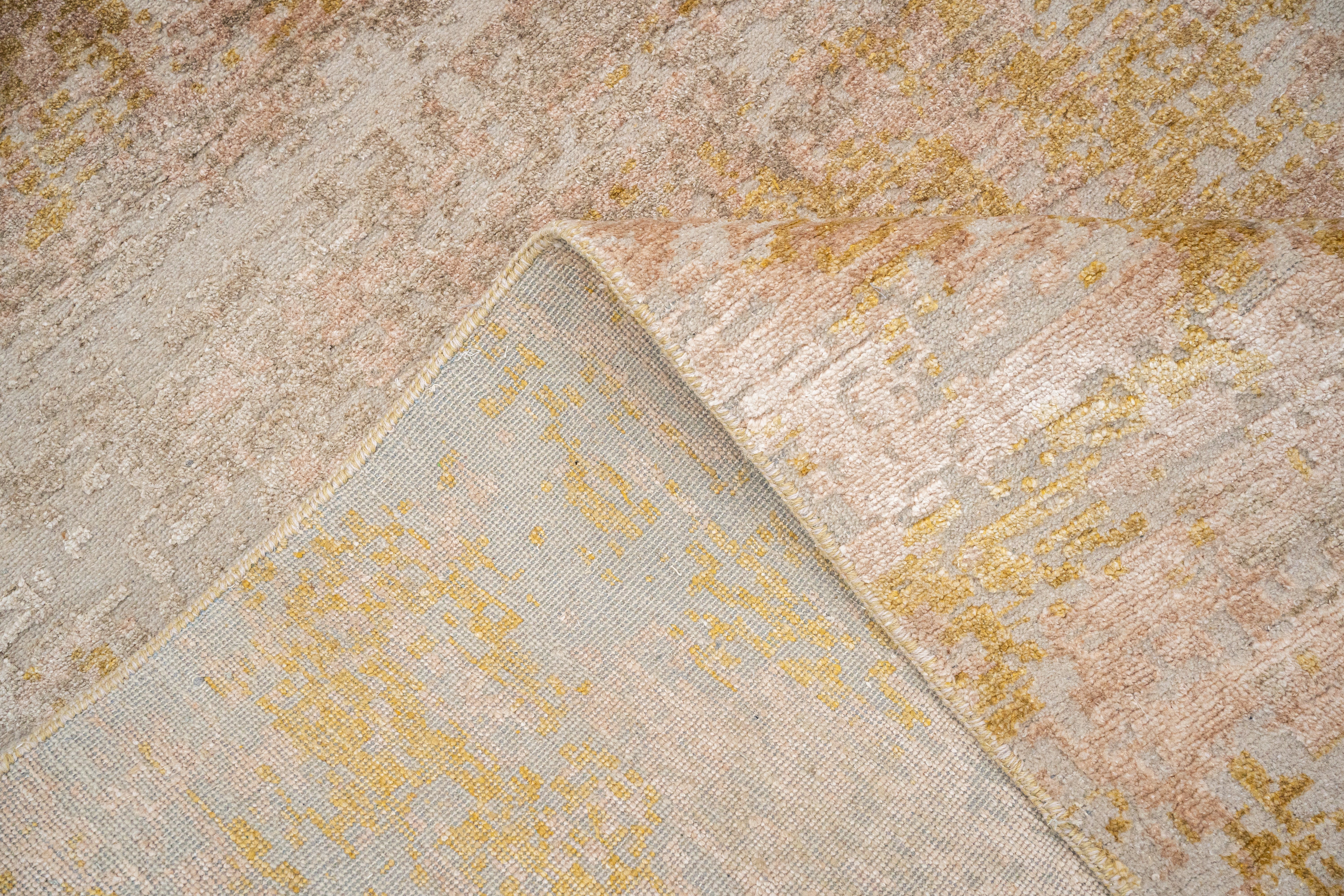 Abstract Design  Handknotted Carpet DIA - 669 GALAXY-T, Pastel Gray & Bronze(Metallic)