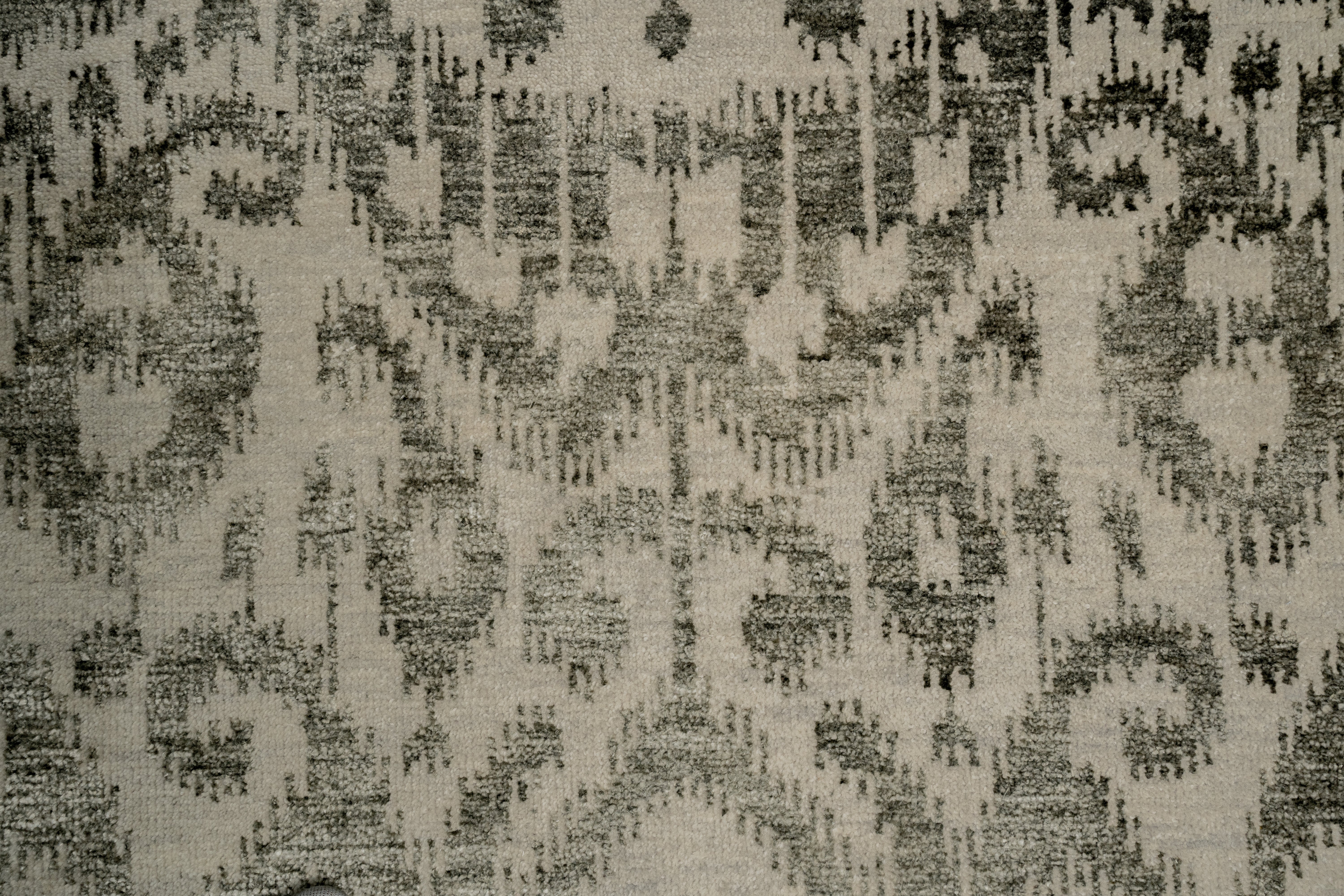 Handknotted Carpet DIA- 113
