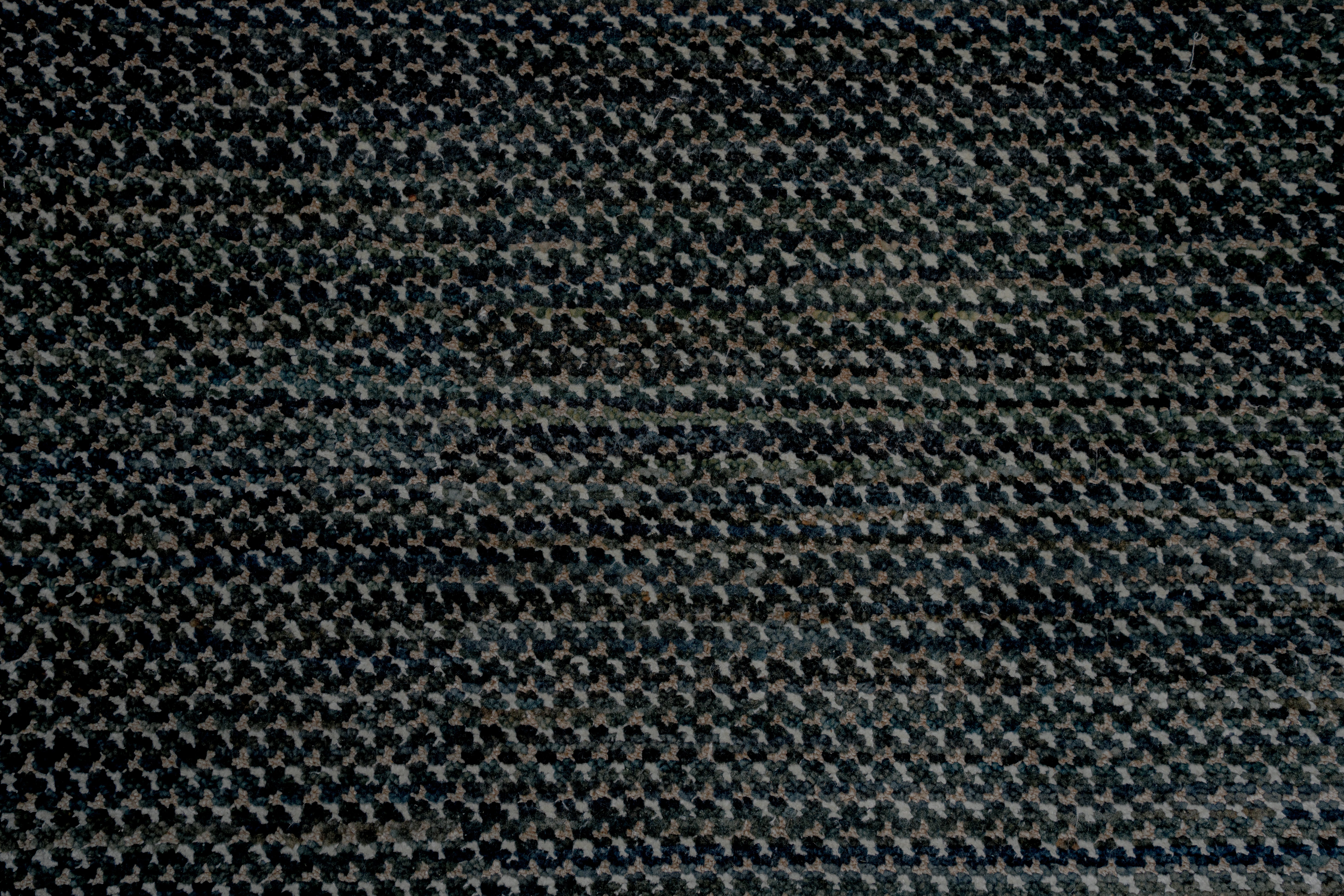 Handknotted Carpet DIA- 119