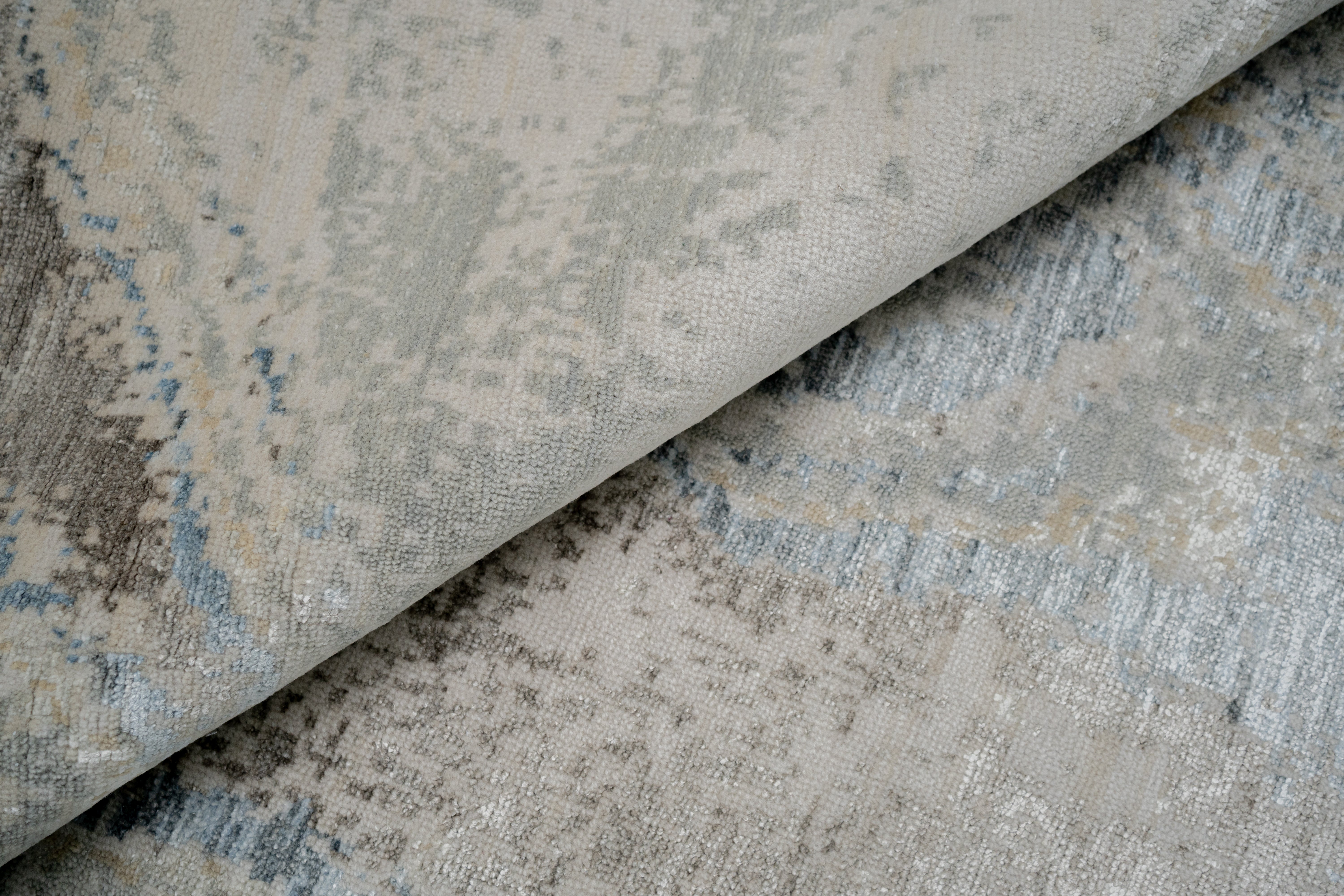 Abstract Design  Handknotted Carpet DIA- 1262 GALAXY 22