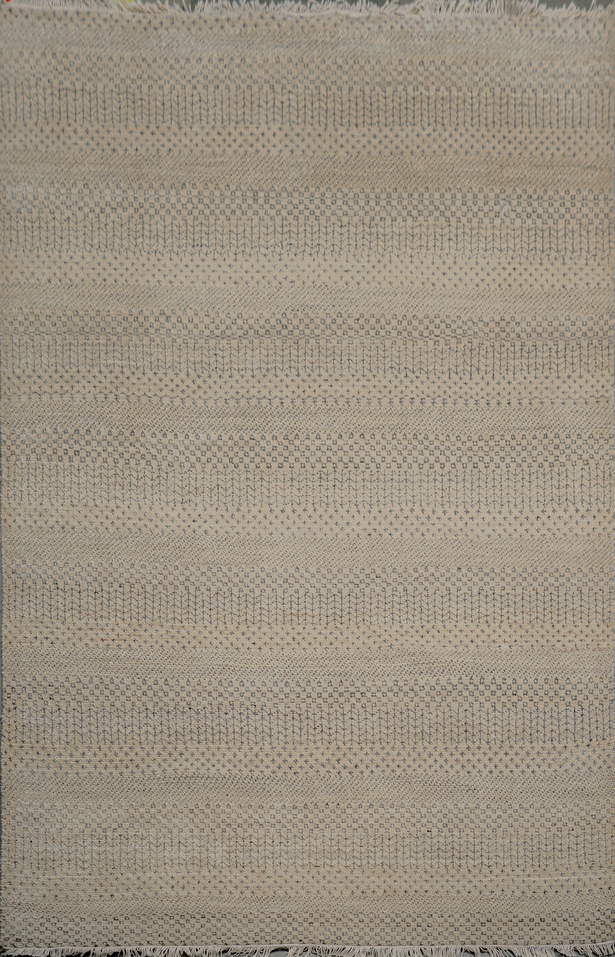 Handknotted Carpet DIA- 1395