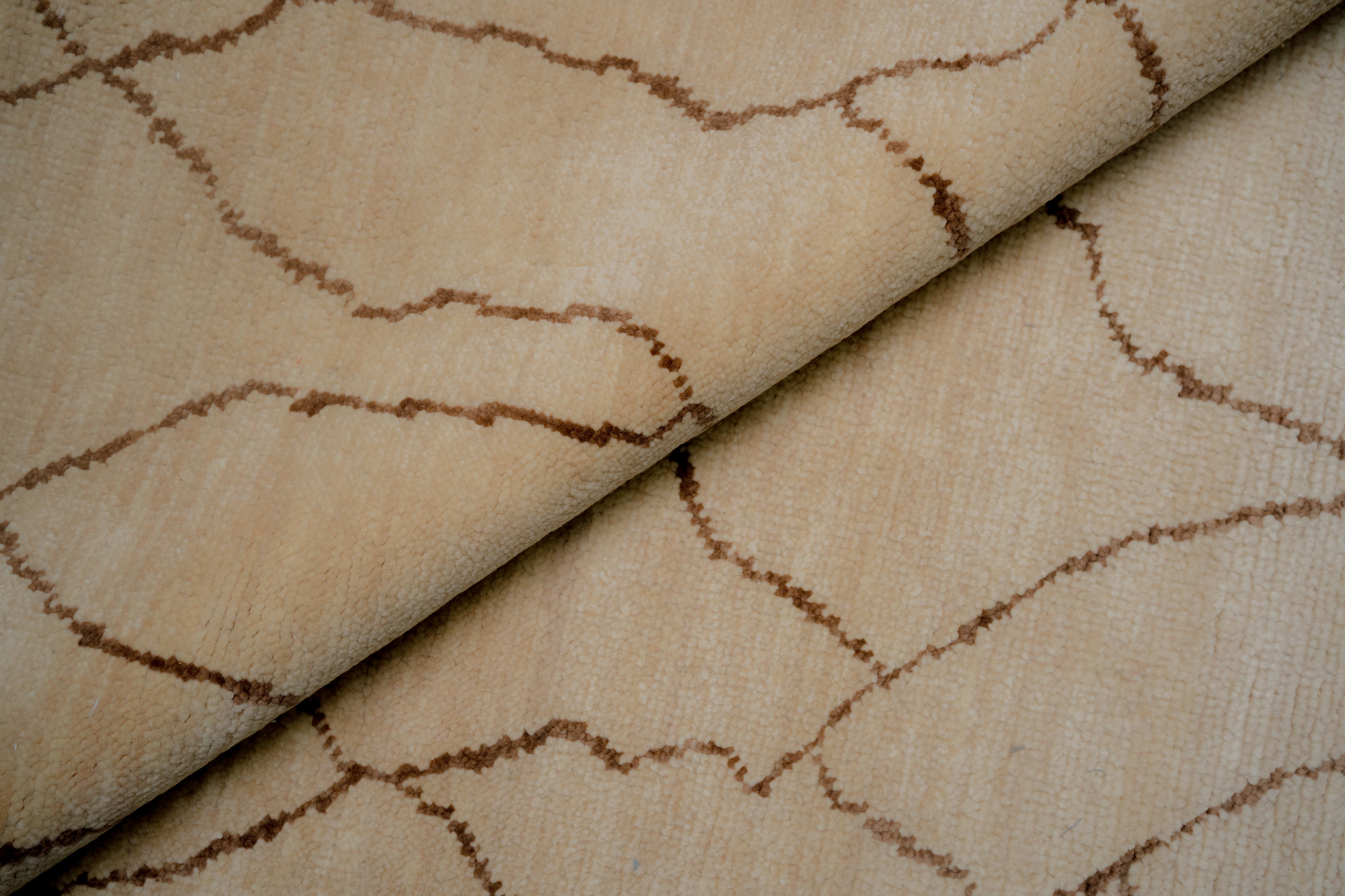 Handknotted Carpet DIA- 2869
