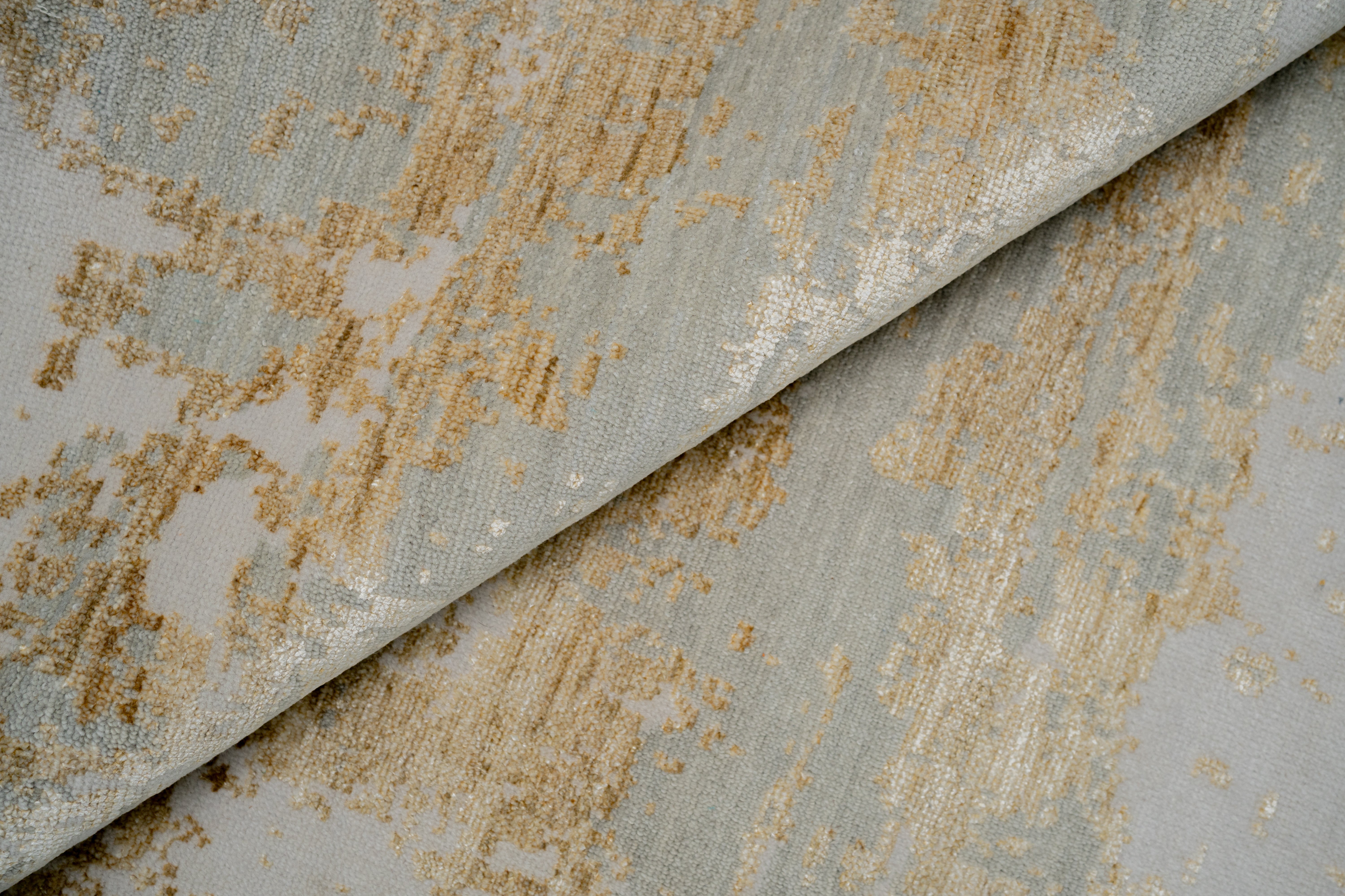 Abstract Design Handknotted Carpet DIA- 66 GALAXY 23