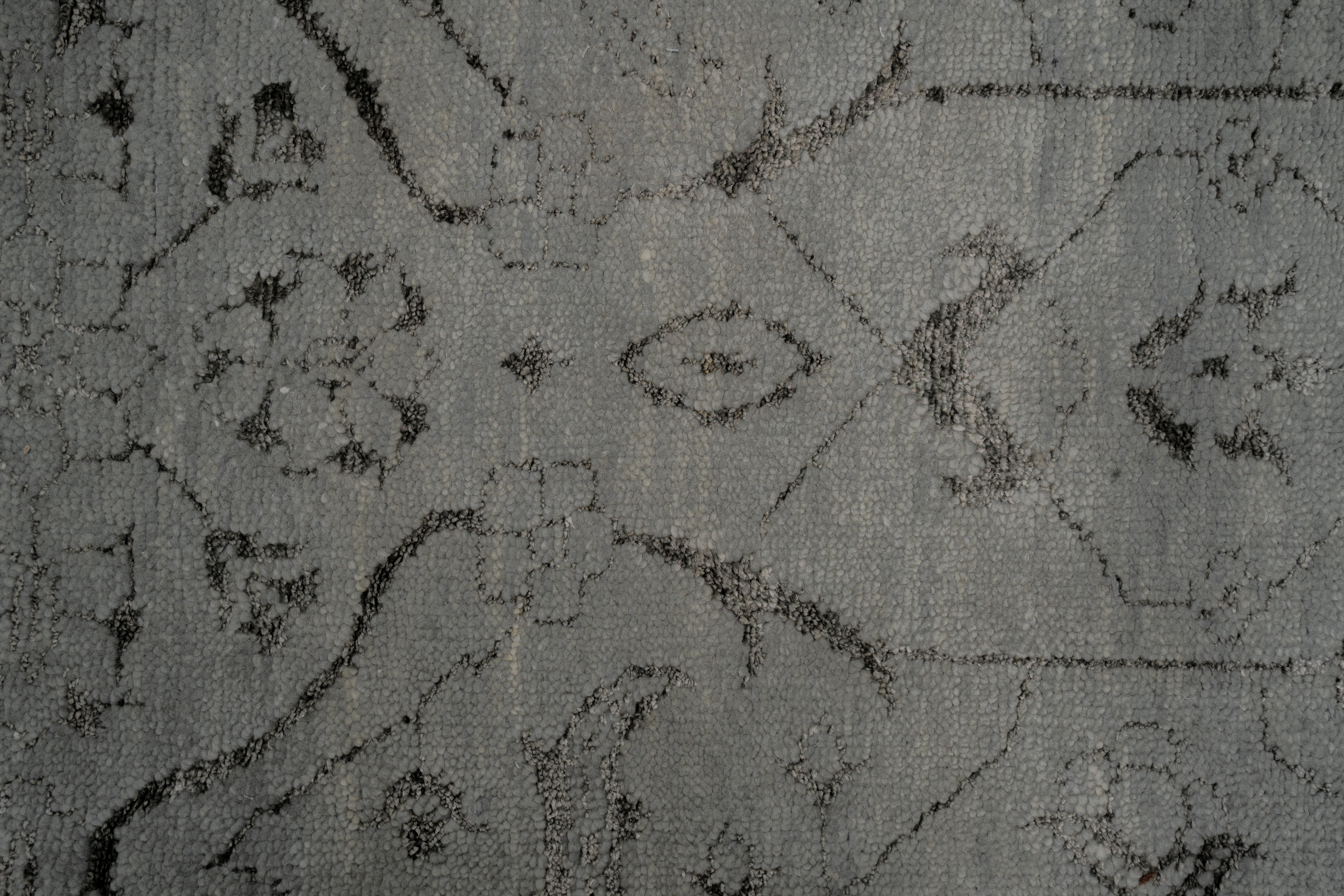 Handknotted Carpet DIA- 823