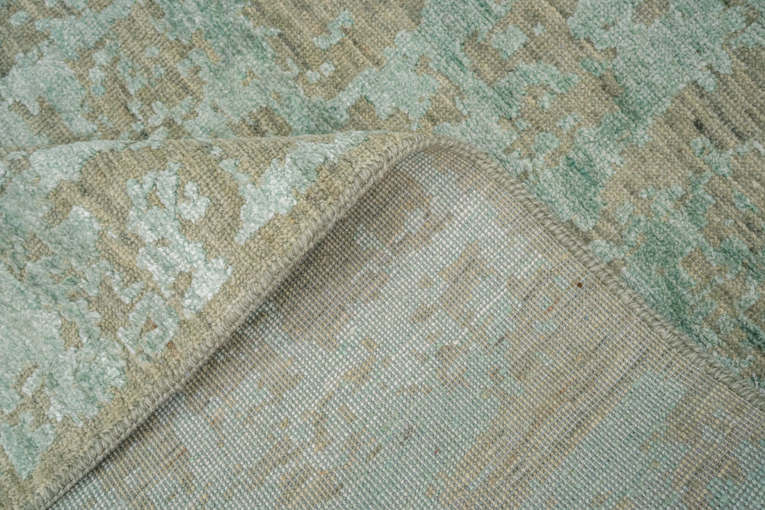 Handknotted Carpet DIA- 702 CHECK, Sage & Axolotl