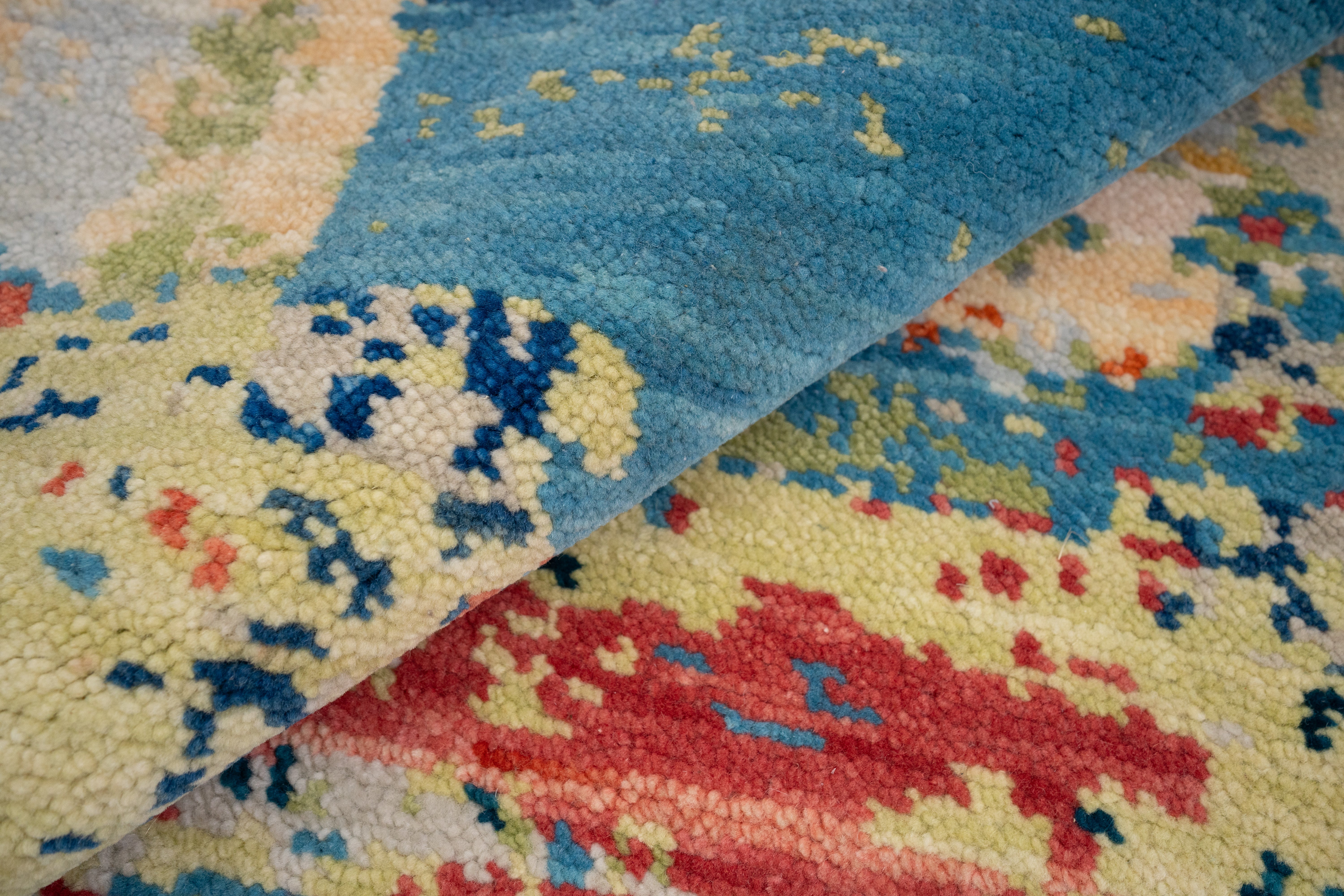Handknotted Modern Carpet DIA- P7088