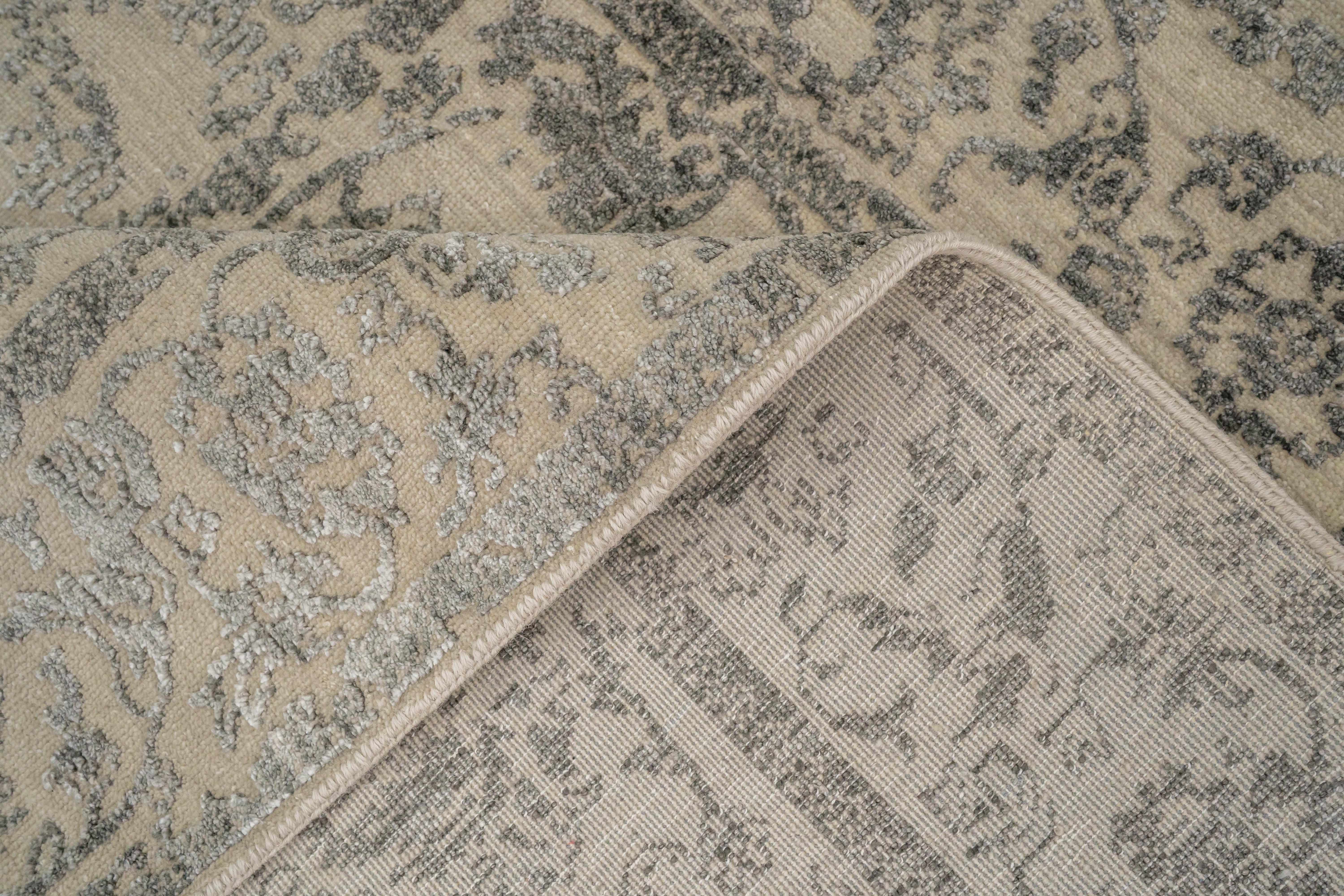 Handknotted Carpet DIA- 781 JK-A,  Grullo & Dark Charcoal